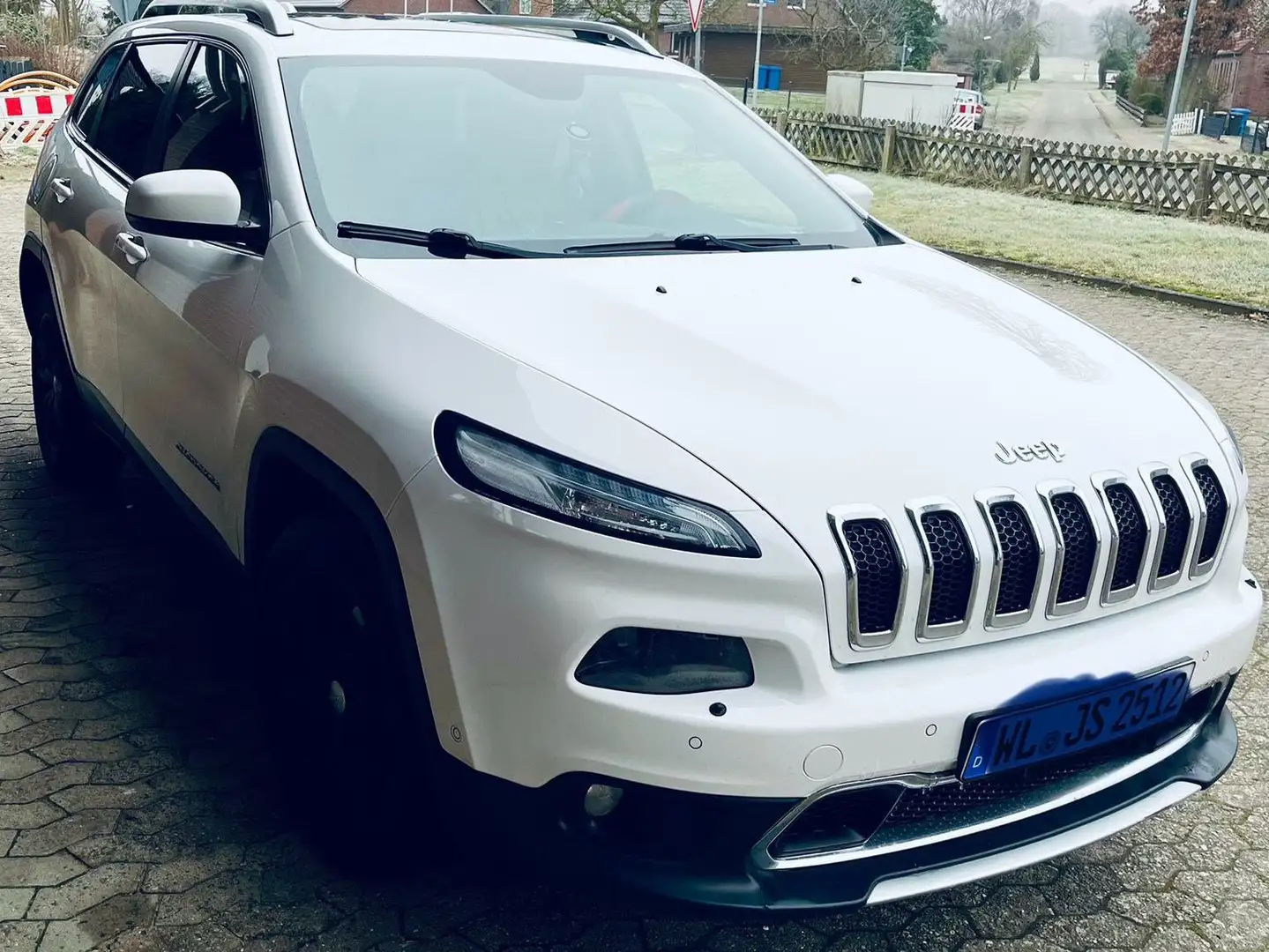 Jeep Cherokee Cherokee 2.0 Multijet Active Drive II Automatik Li Weiß - 2