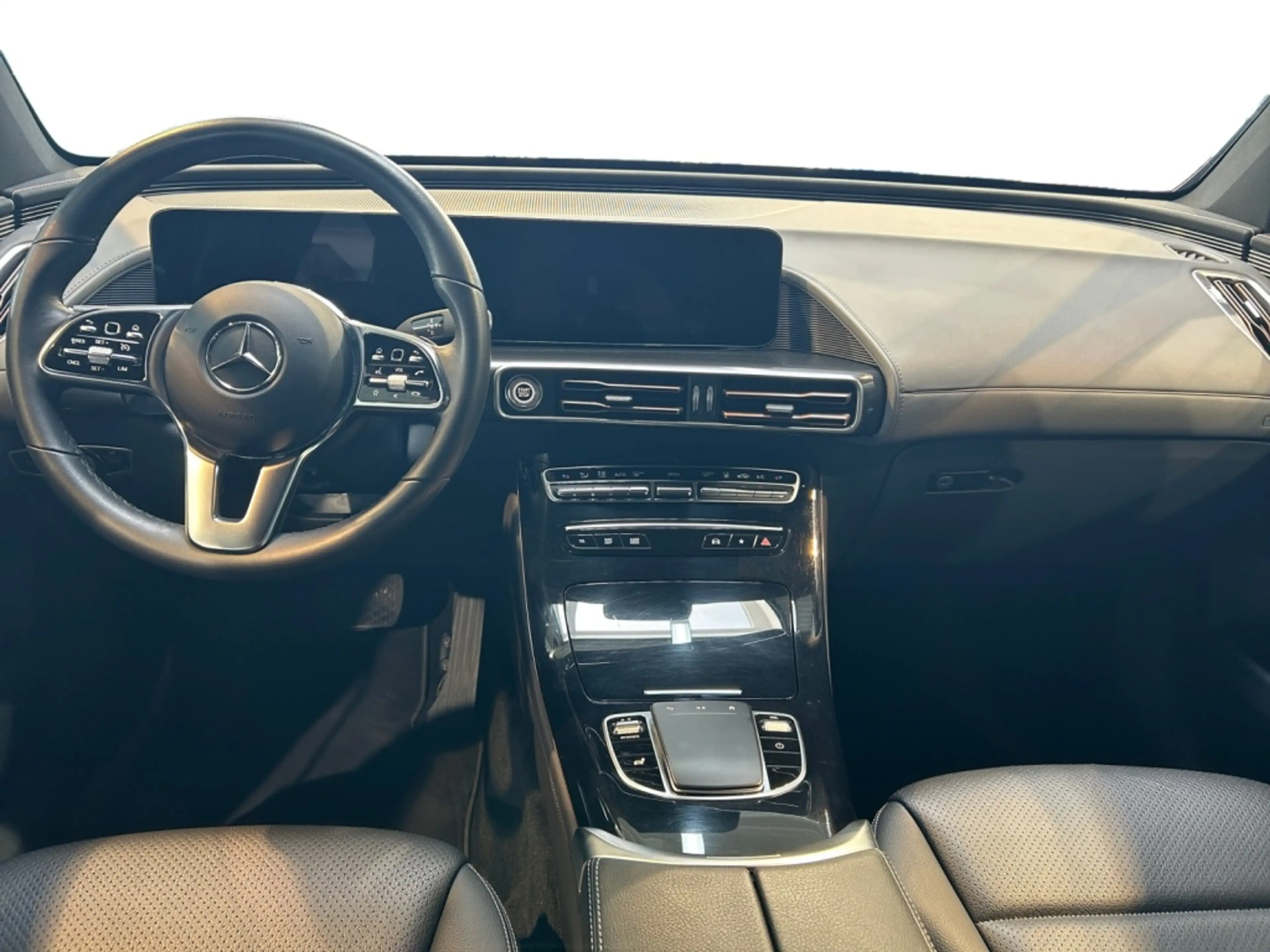 Mercedes-Benz EQC 400 4matic MBUX+MBeam+Cam+LED+Navi+AUT+Keyl — photo 13