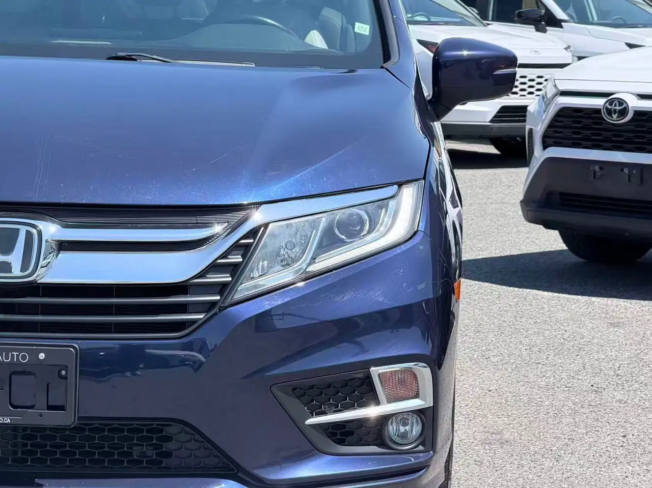 Honda Odyssey снимка Honda Odyssey