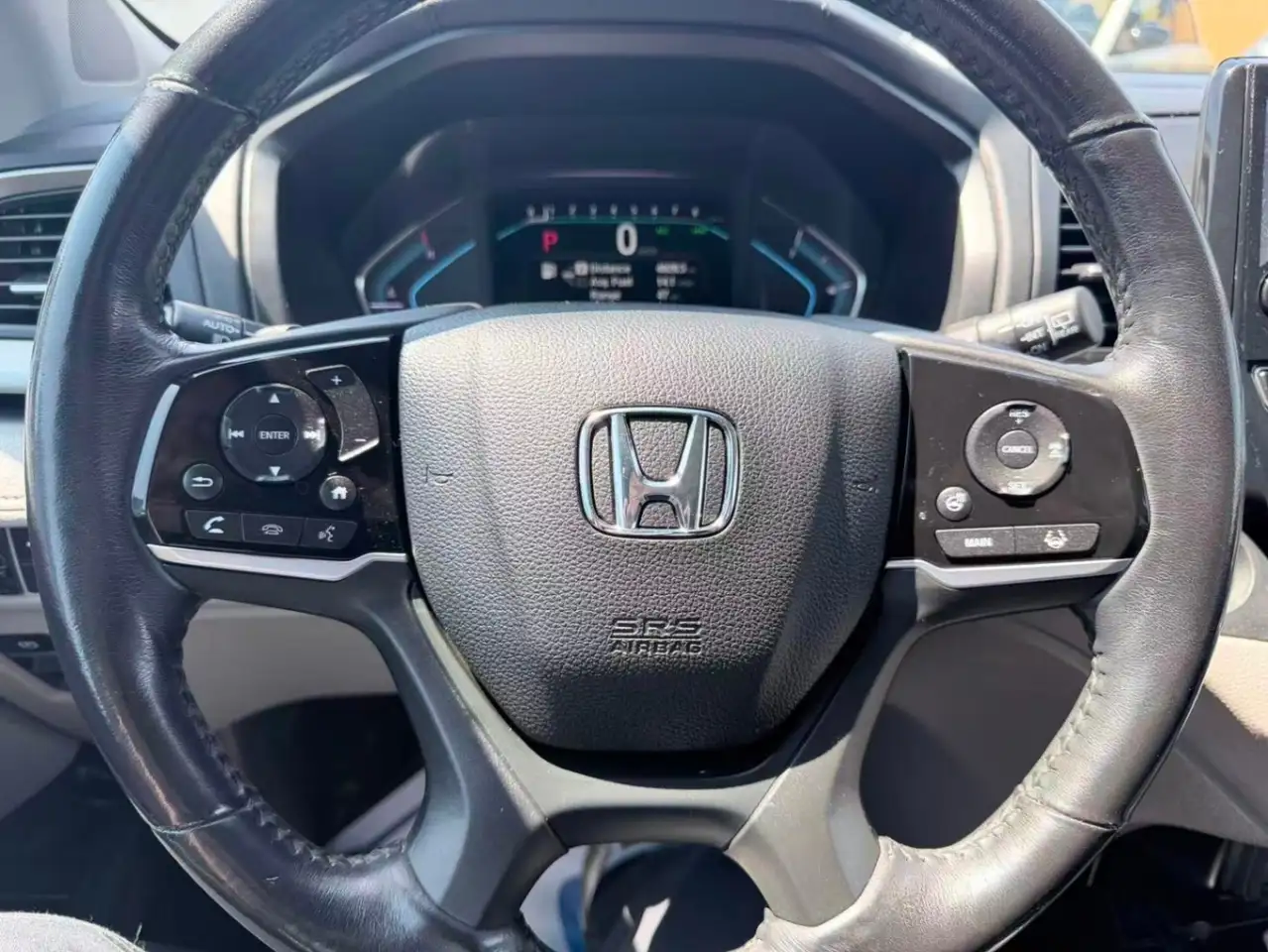 Honda Odyssey снимка Honda Odyssey