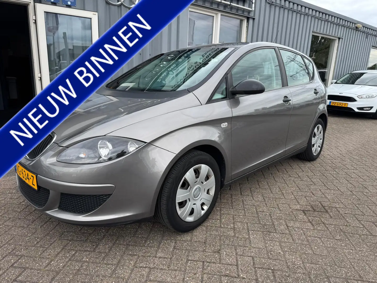 SEAT Altea 1.6 Reference Gris - 1