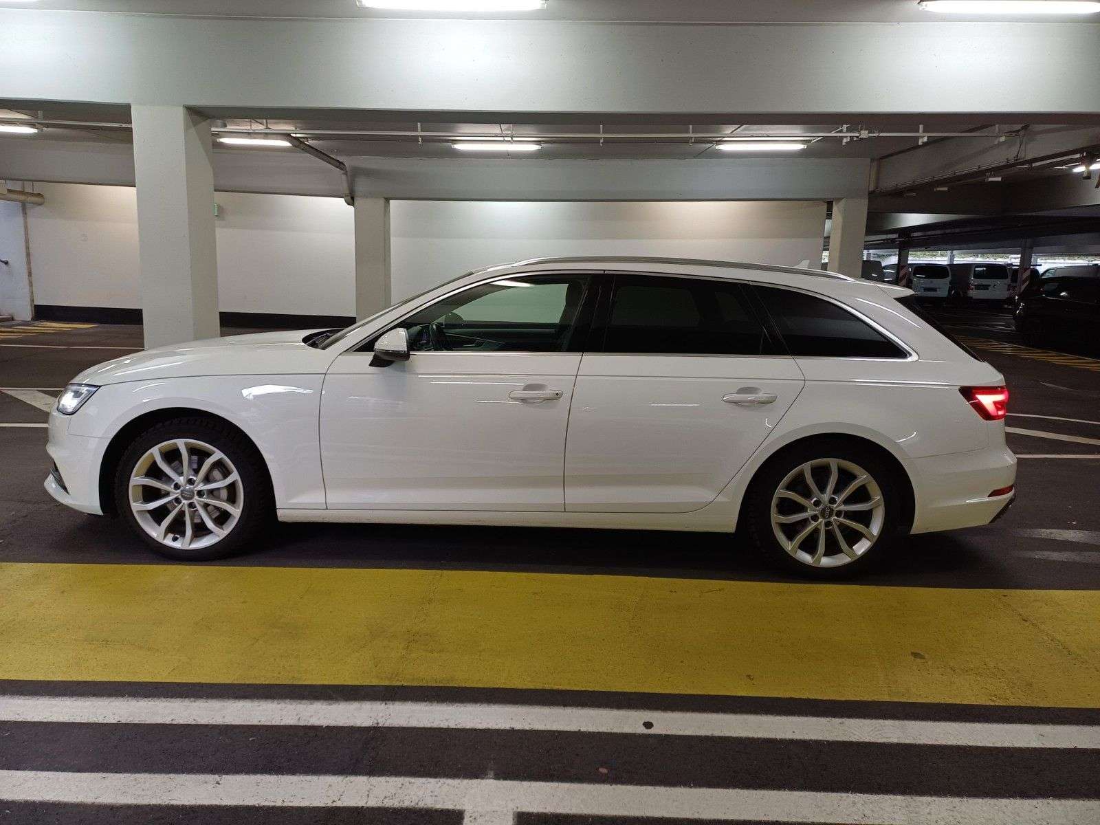 Second hand Audi A4 2.0 TDI