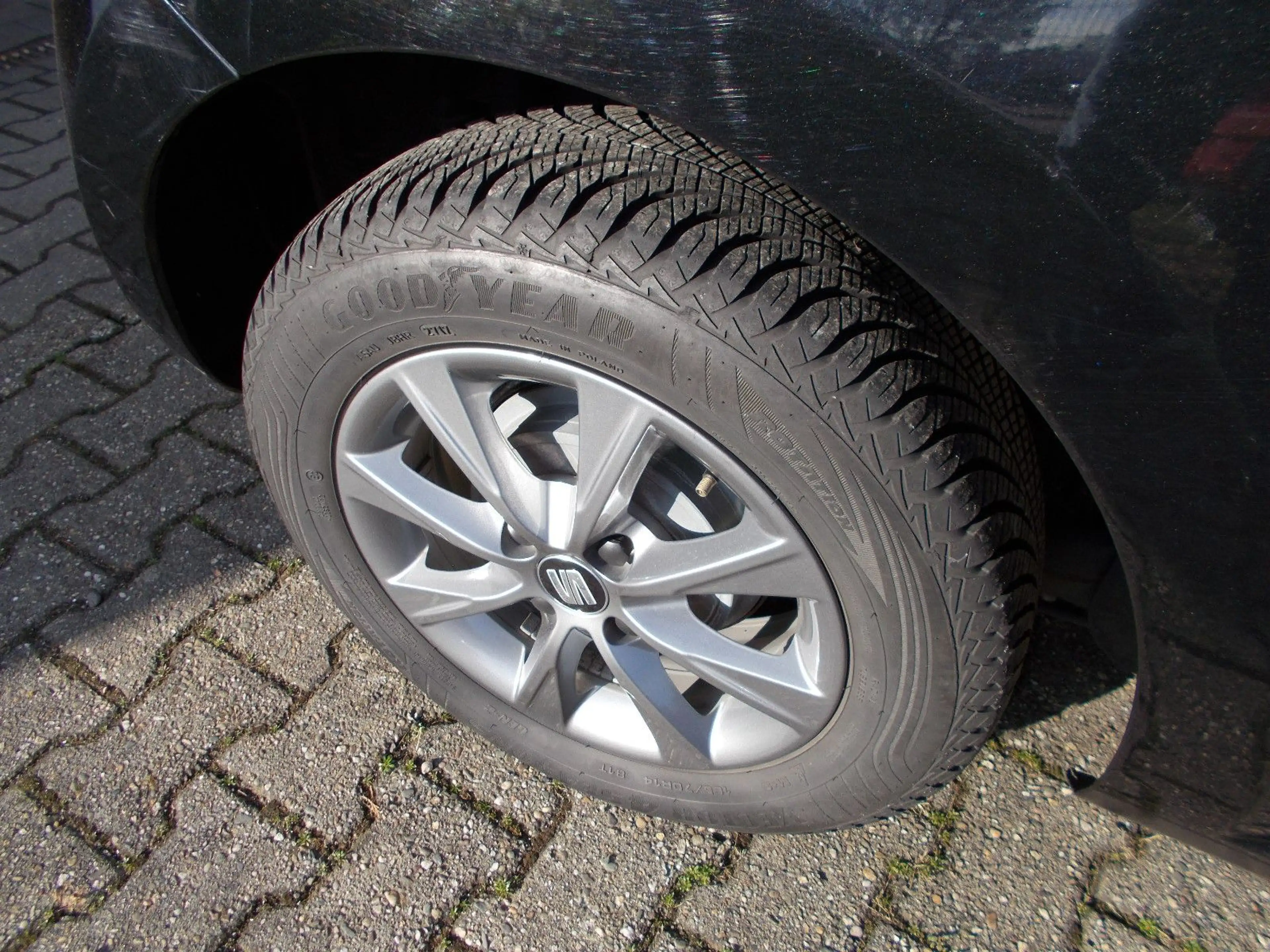 SEAT Mii I-Tech  Nur 49Tkm. Navi,Alu,Pdc — photo 14