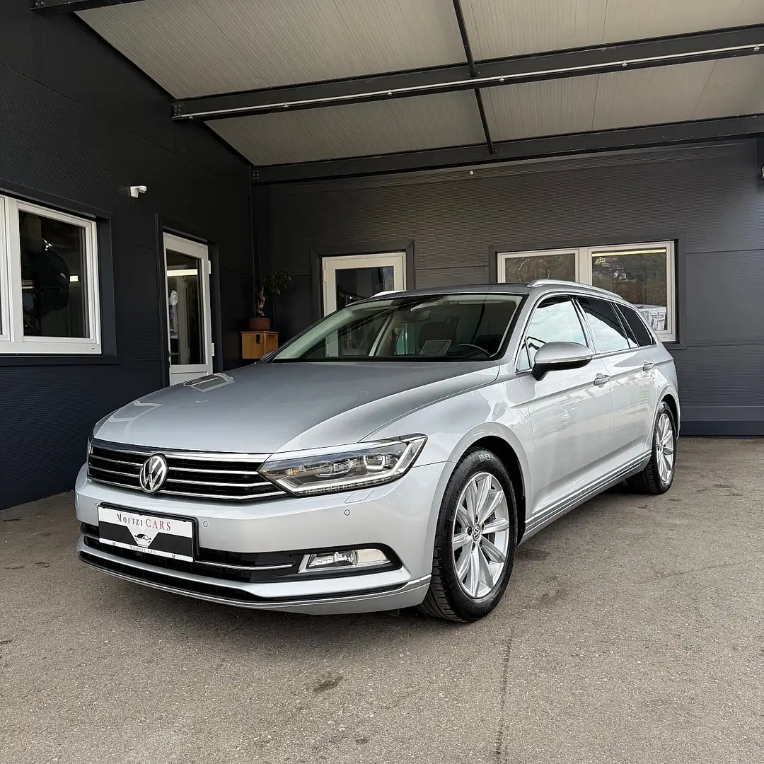 Volkswagen Passat Variant Highline 2,0 TDI SCR DSG Argent - 1