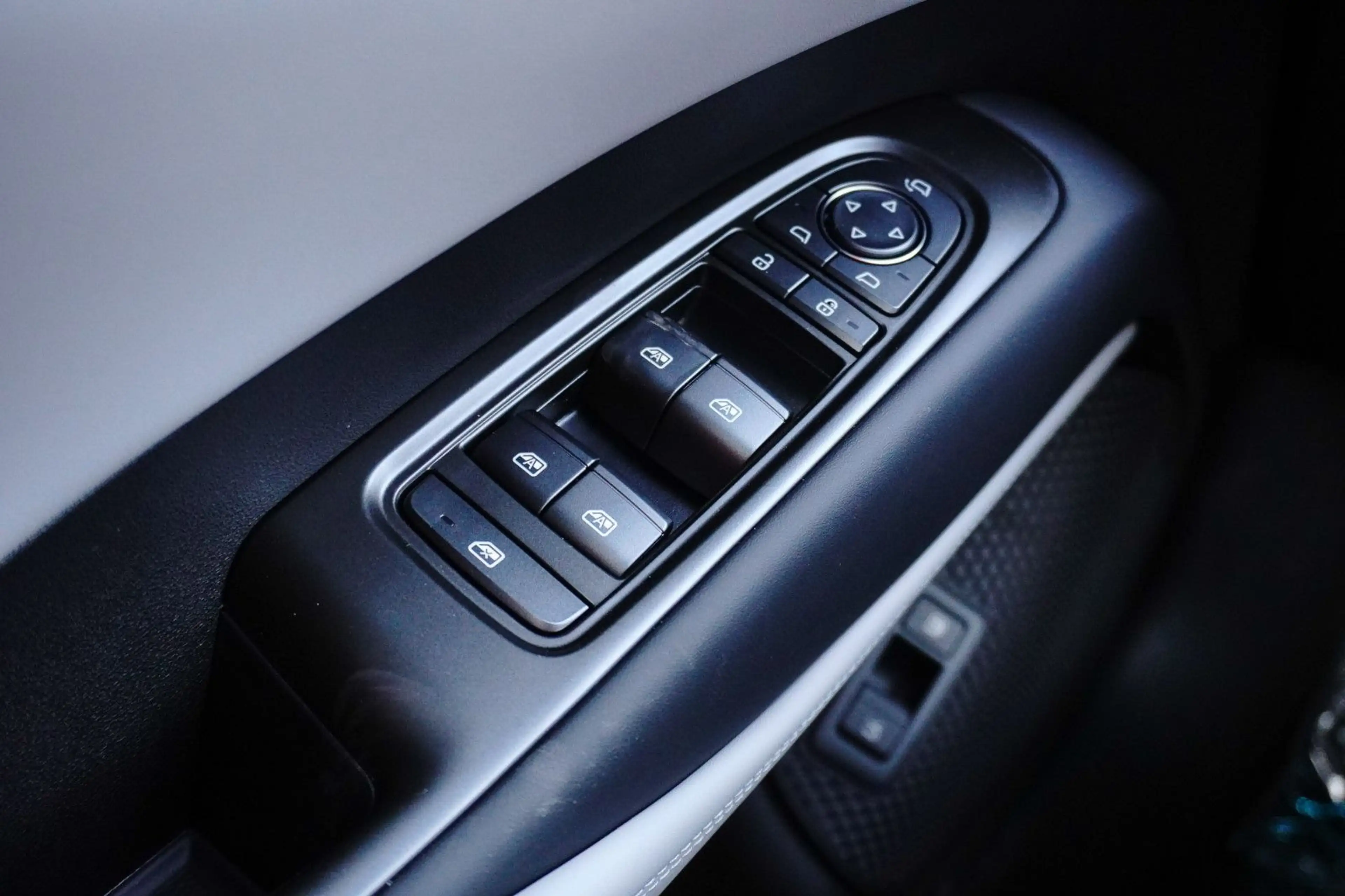 BYD Seal 6 Touring DM-i Comfort — photo 10