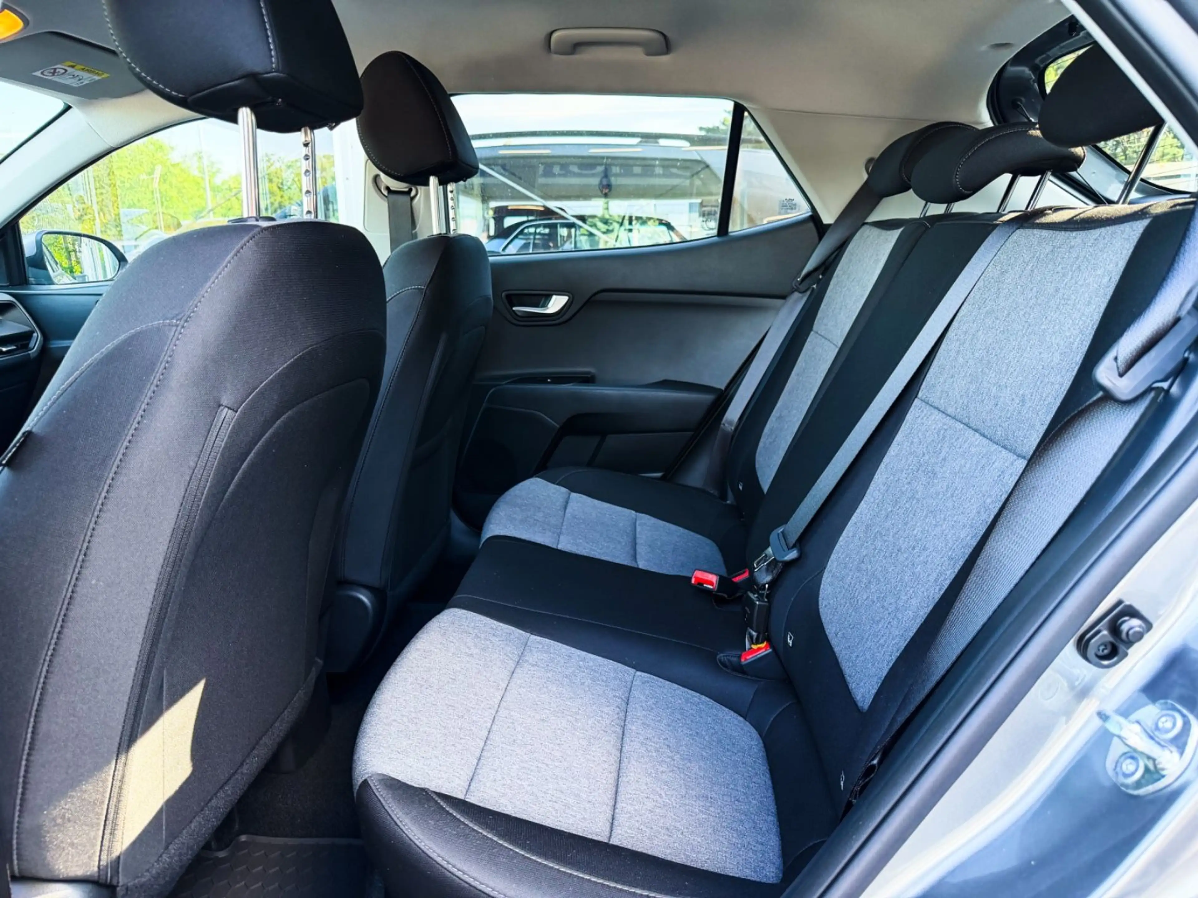 Kia Stonic Automatik — photo 13
