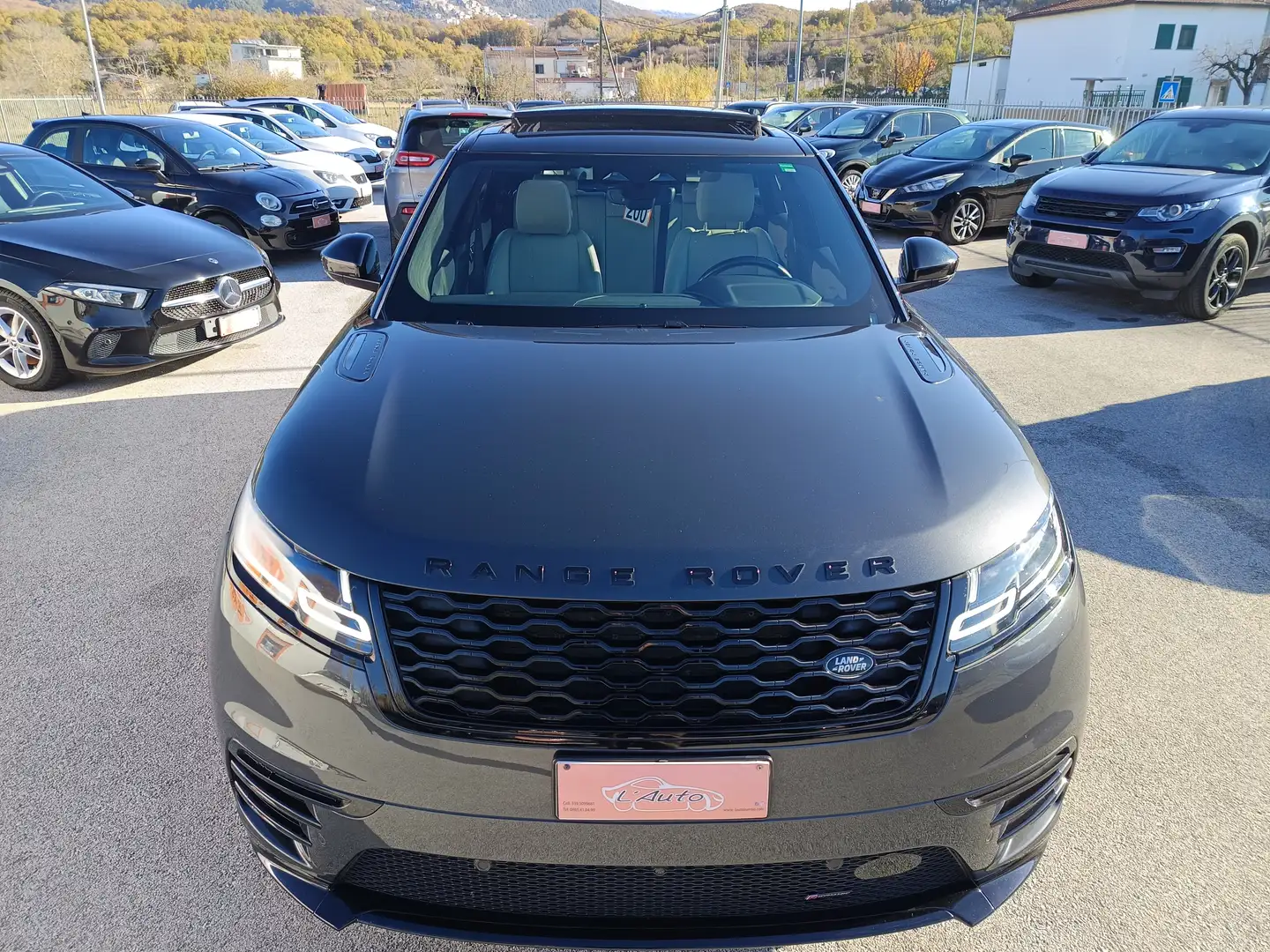 Land Rover Range Rover Velar 2.0d i4 mhev R-Dynamic SE 4wd 204cv auto Gris - 2