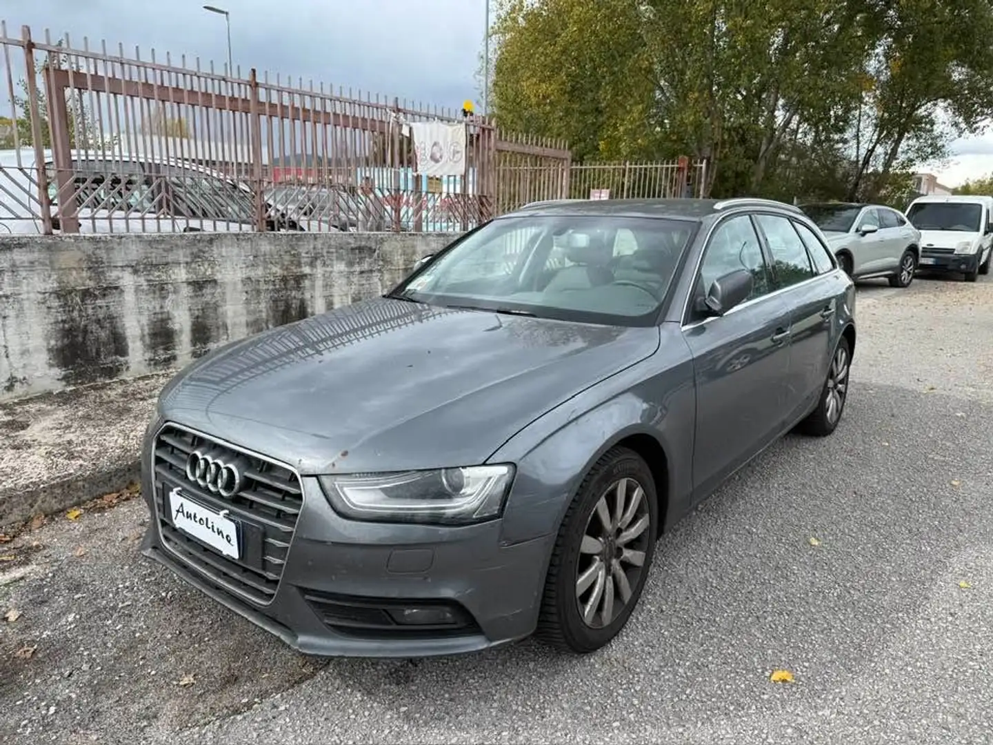 Audi A4 2.0 TDI 177CV -multitronic- AVANT Grigio - 1
