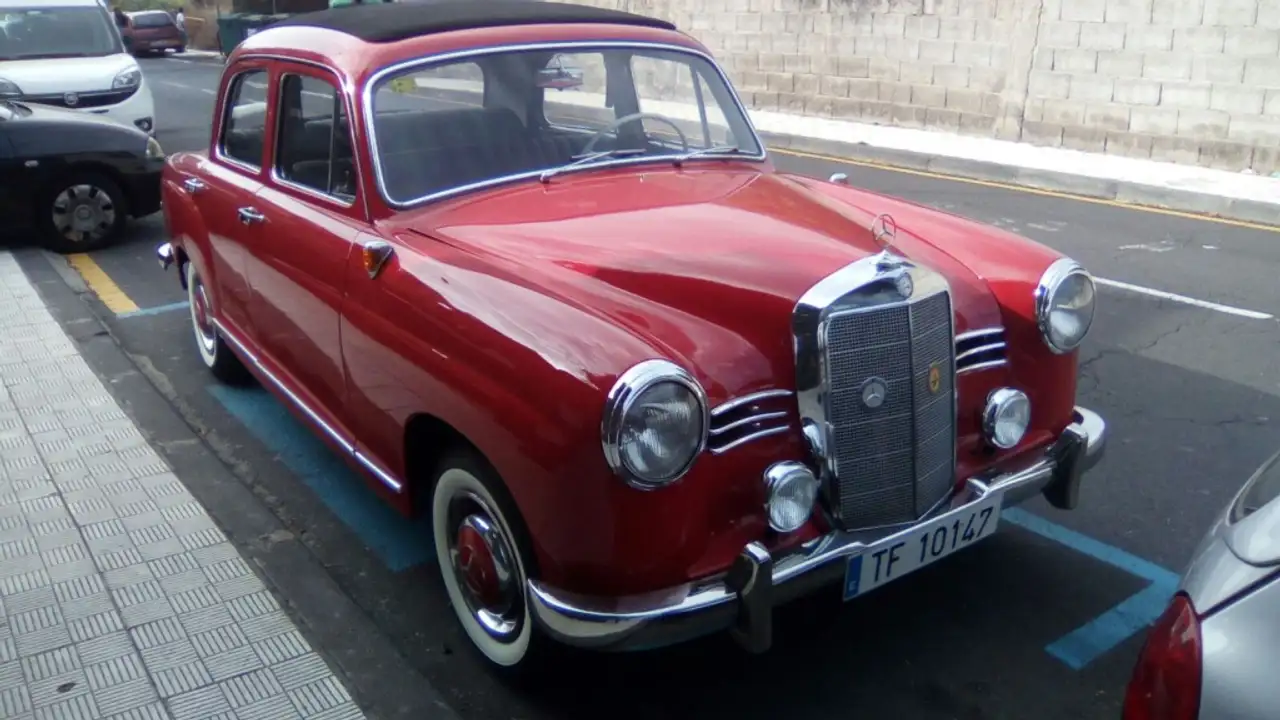 Mercedes-Benz 180 D (120), foto 4