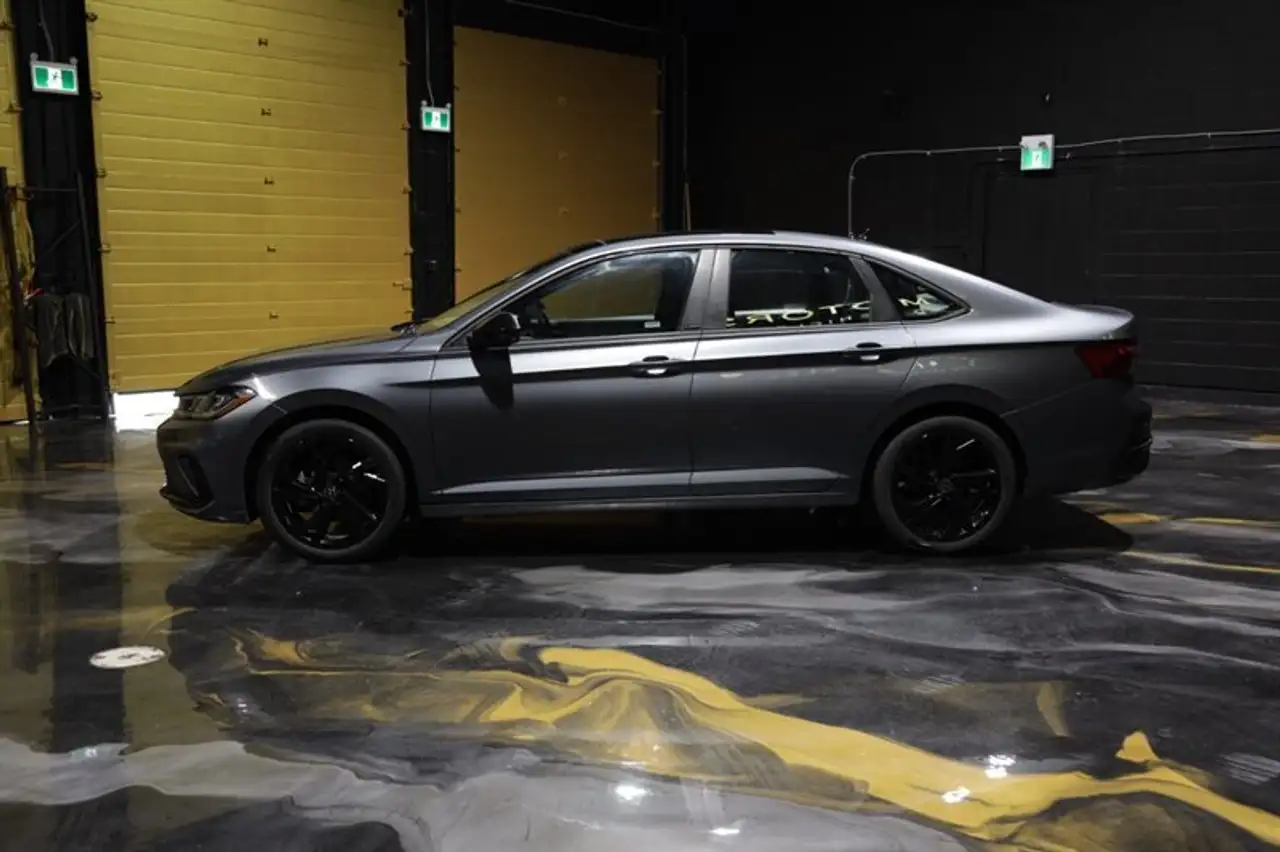 Volkswagen Jetta снимка Volkswagen Jetta