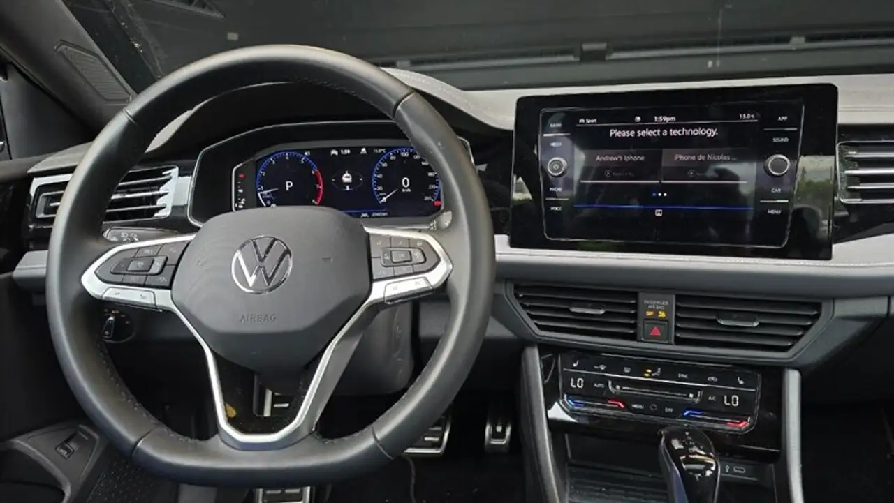 Volkswagen Jetta снимка Volkswagen Jetta