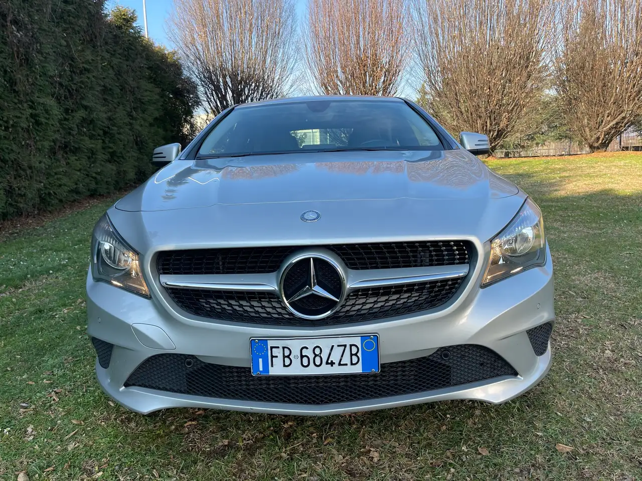 2015 - Mercedes-Benz CLA 180 CLA 180 Boîte manuelle Berline