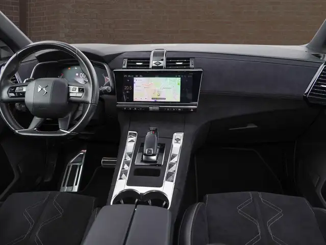 DS Automobiles DS 7 Crossback view 14