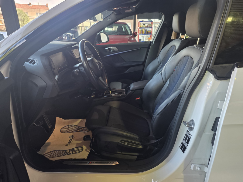 BMW 218 Gran Coupé 218iA //PACK M// — photo 5