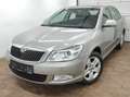 Skoda Octavia 1.4 KLIMAA 1-HAND TEMP BC SHZ EURO-5 PDC ELEGANCE Silber - thumbnail 17