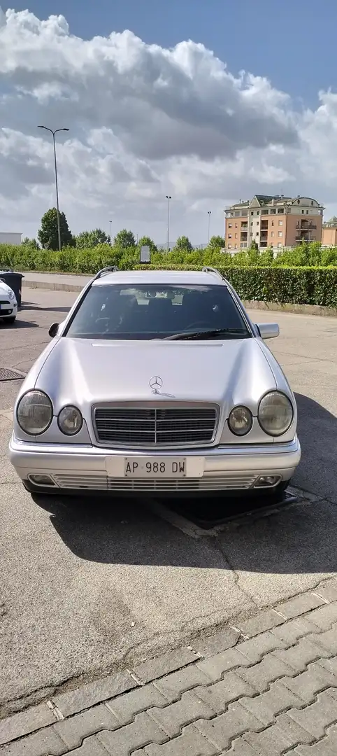 Mercedes-Benz E 200 SW k Elegance - 2
