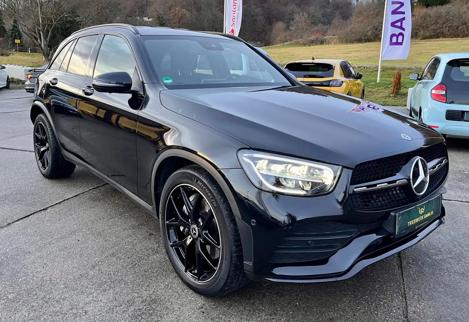 Mercedes-Benz GLC 300 d 4Matic AMG-Line LED 360* DAB Černá - 1