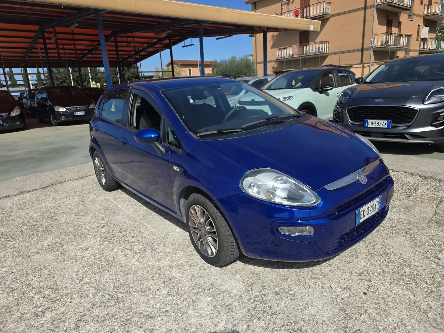 Fiat Punto Evo Punto III 2009 Evo 5p 1.2 150th s gpl motore nuovo Blau - 1