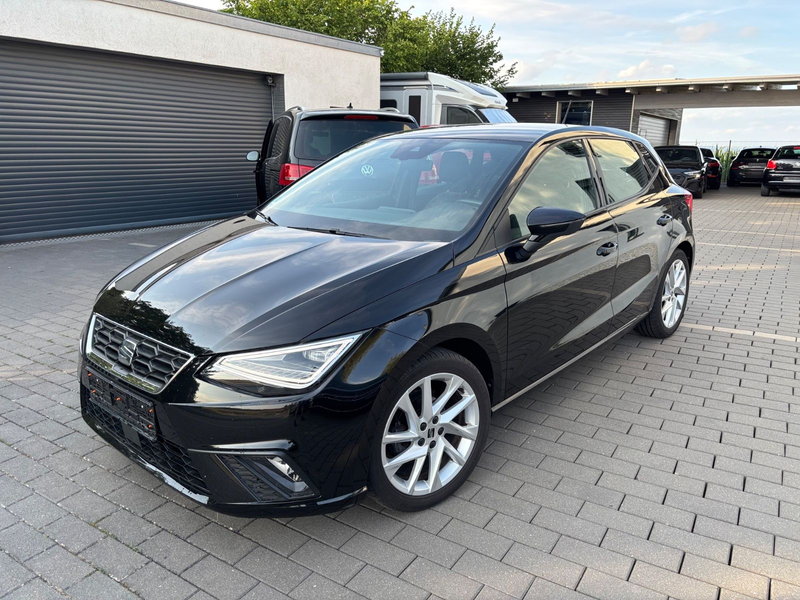 SEAT Ibiza FR Sitzhz. AppCon digCockpit