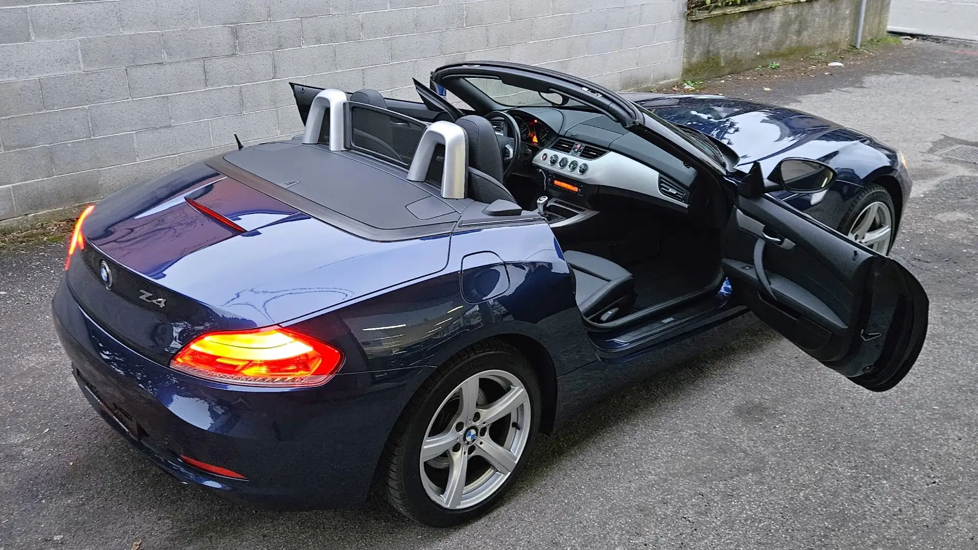 BMW Z4 Z4 sDrive23i Blu/Azzurro - 2