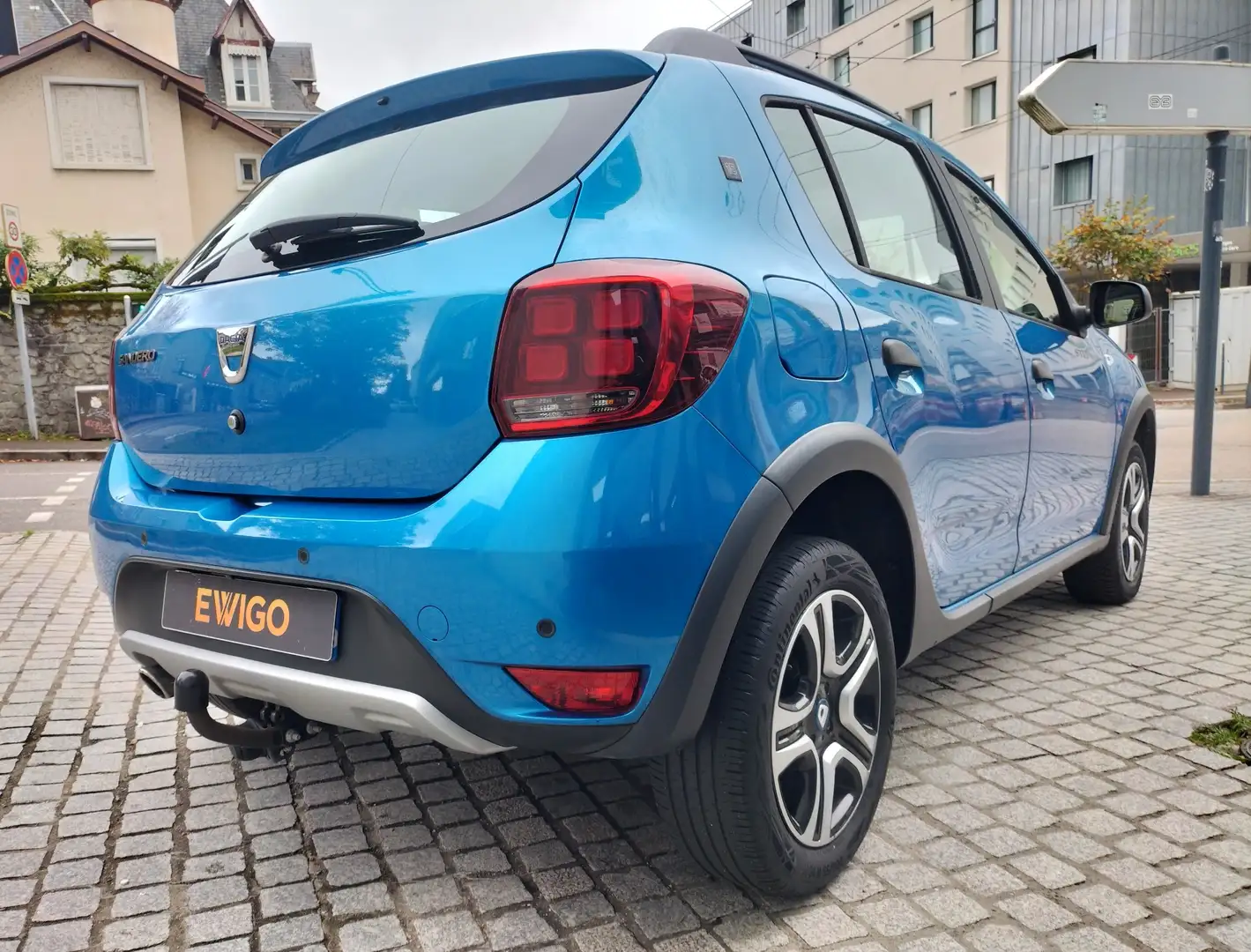 Dacia Sandero STEPWAY 1.0 TCE 100 15 ANS PRESTIGE "ATTELAGE" - 2