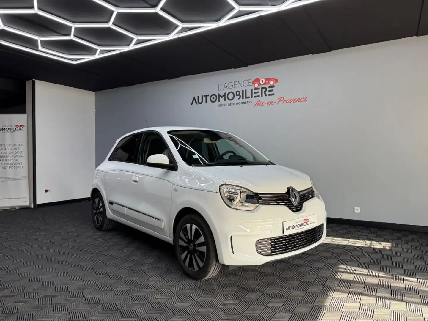 Renault Twingo 1.0 SCE 65CV SIGNATURE Blanc - 1