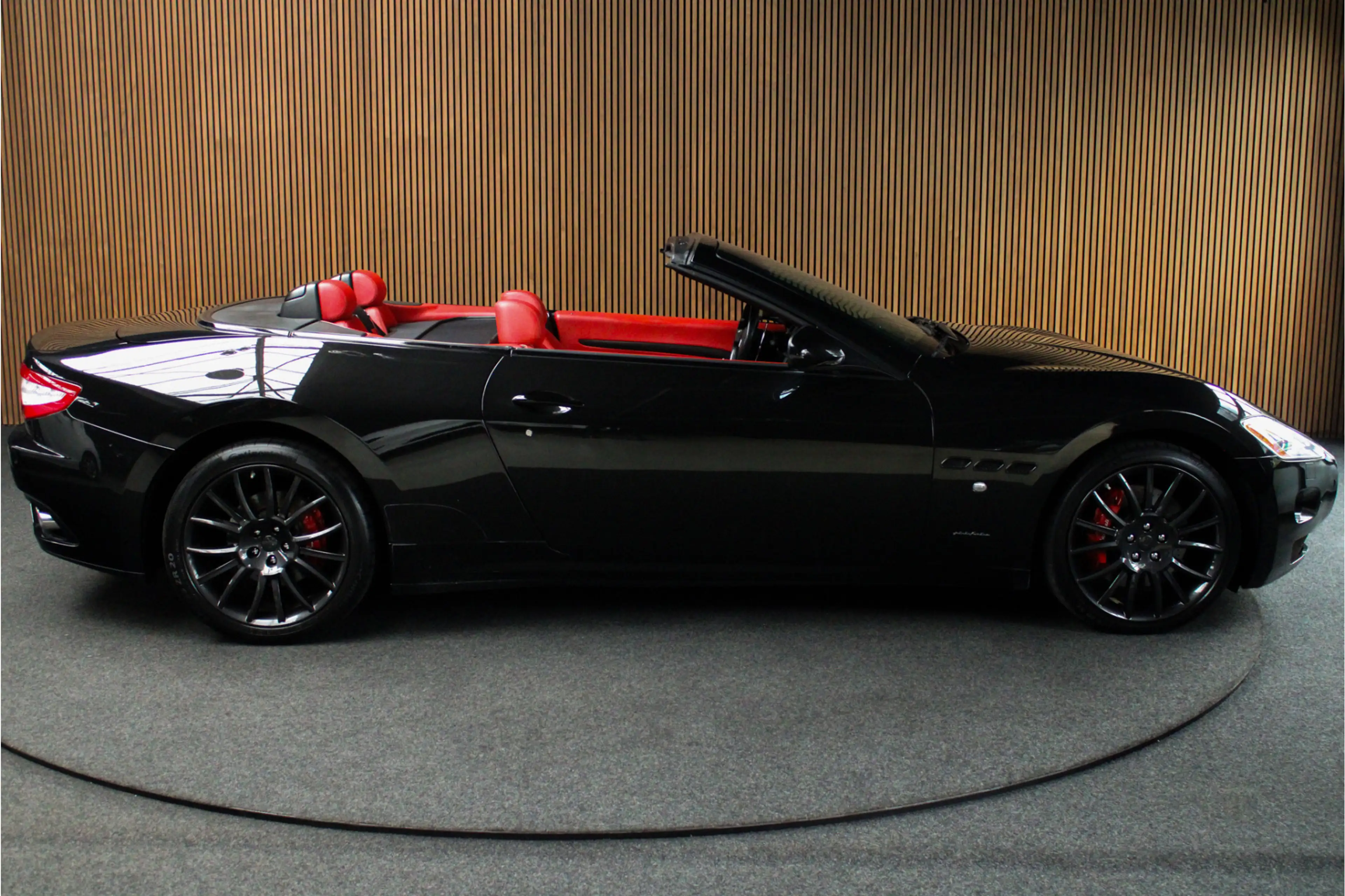 Maserati GranCabrio 4.7 Bose Sound - Stoelverwarming - Black Back - Ap — photo 9