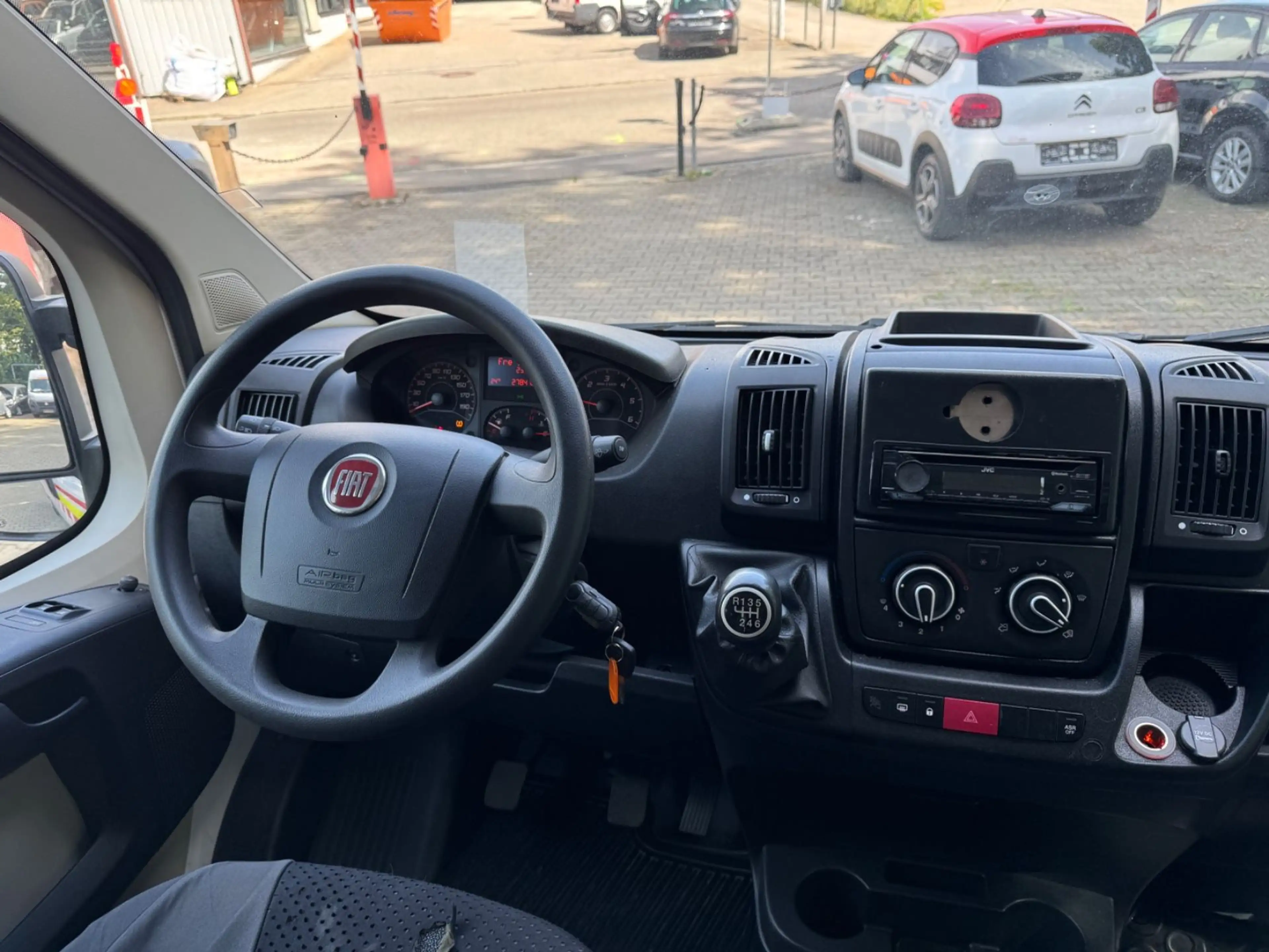 Fiat Ducato Hochr.-Kombi 33 140 L2H2 RS: 3450 mm — photo 16