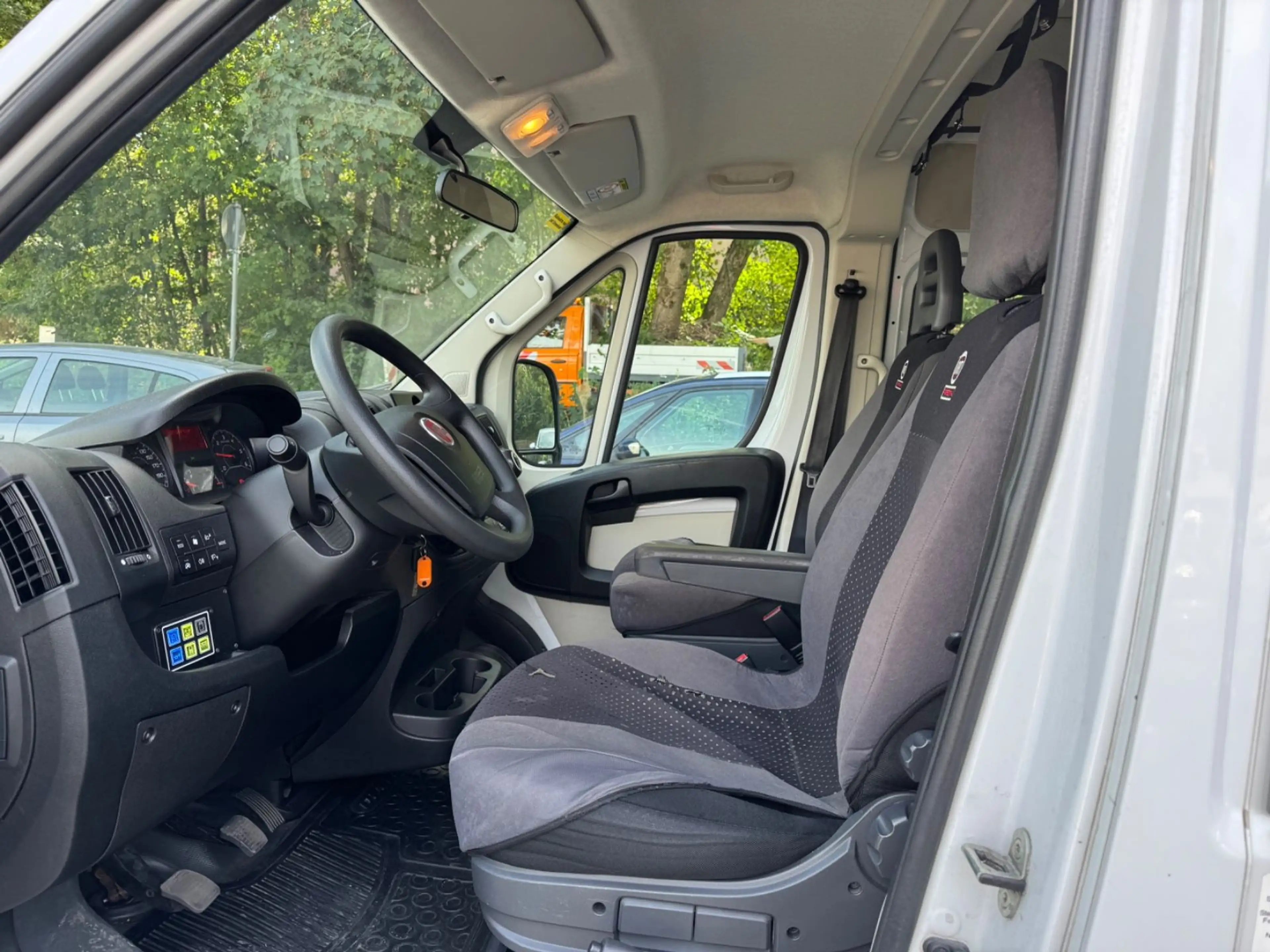 Fiat Ducato Hochr.-Kombi 33 140 L2H2 RS: 3450 mm — photo 9