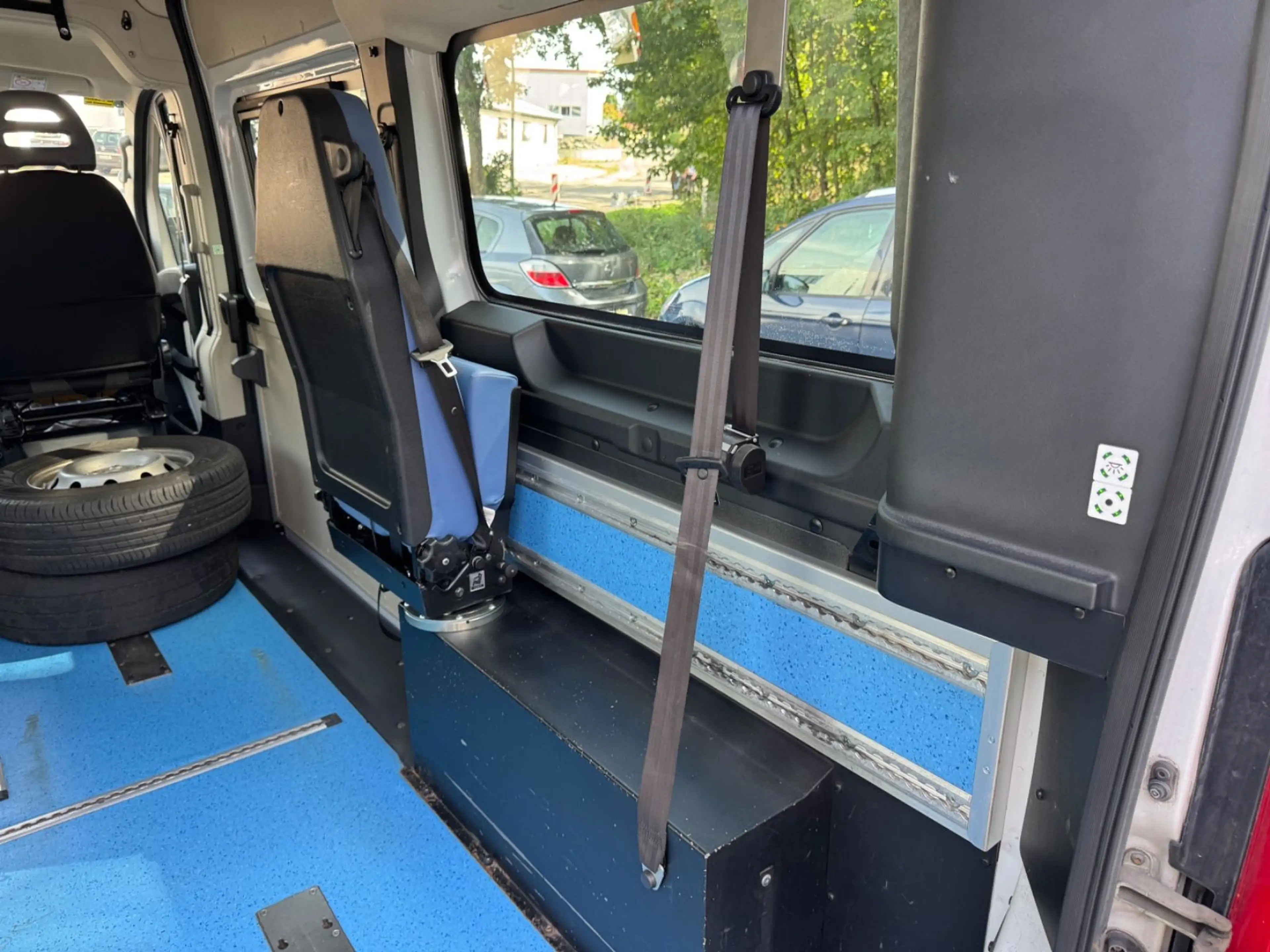 Fiat Ducato Hochr.-Kombi 33 140 L2H2 RS: 3450 mm — photo 21