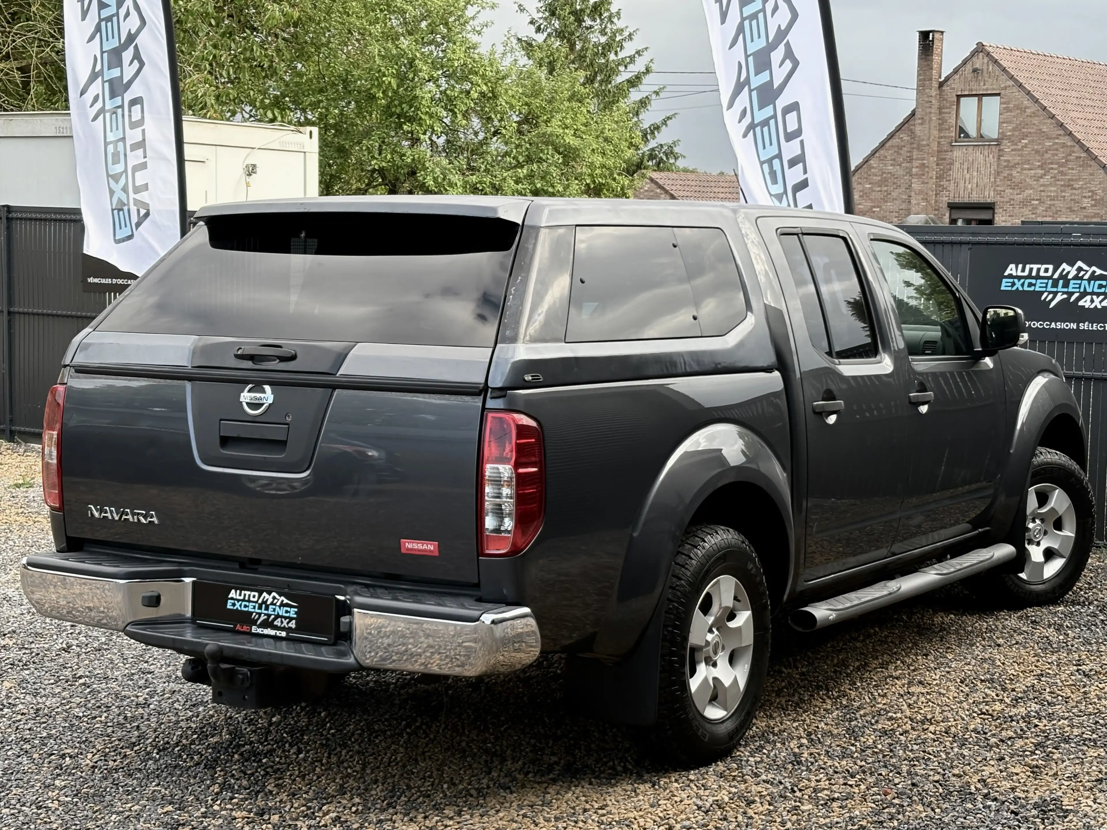 Nissan Navara 2.5 dCi 4x4/ Hardtop/ Garantie — photo 4