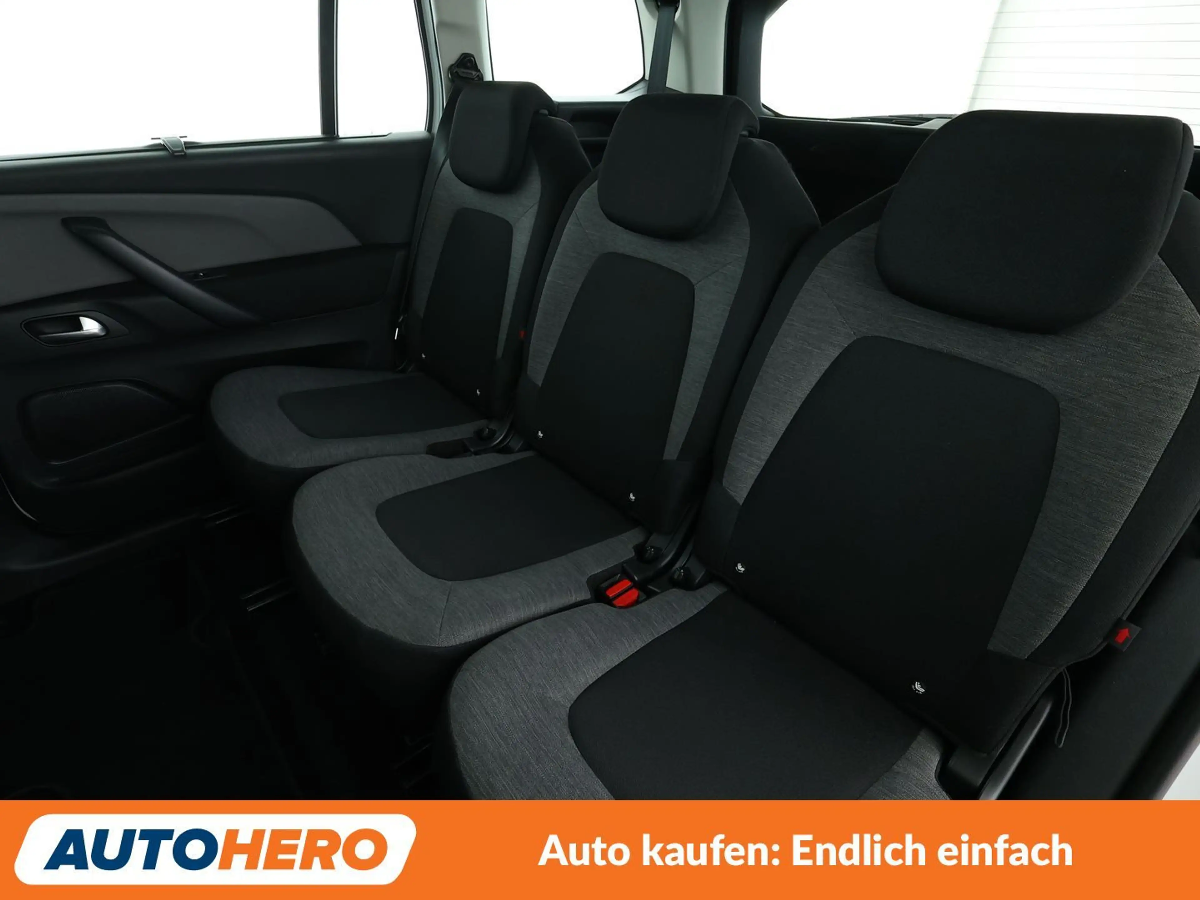 Citroen Grand C4 Picasso 1.2 e-THP Feel*TEMPOMAT*LIMIT*AHK*BLUETOOTH* — photo 14
