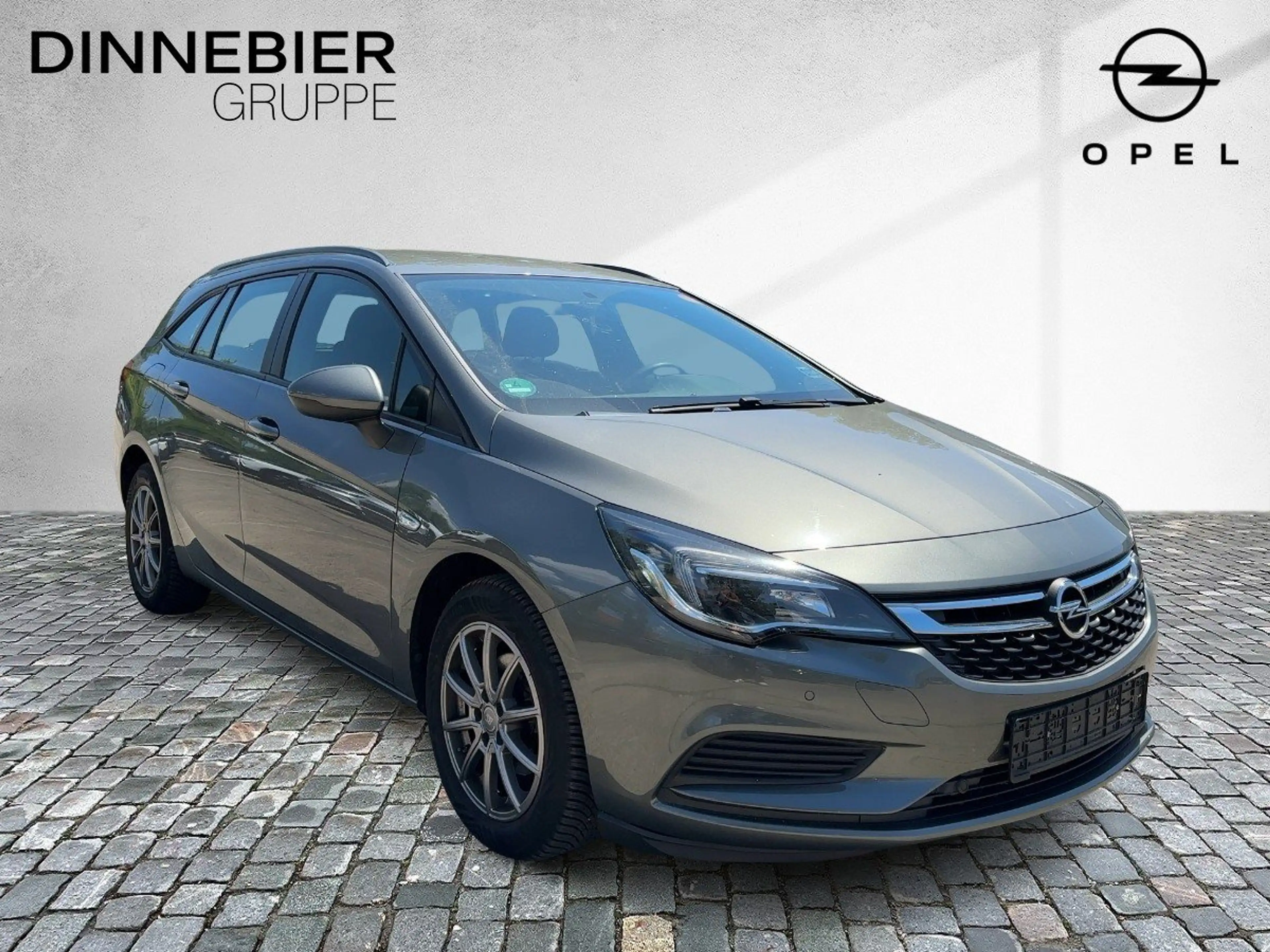 Opel Astra *Anhängerkupp+ALL.Wetterreifen+PDC* PDC — photo 7