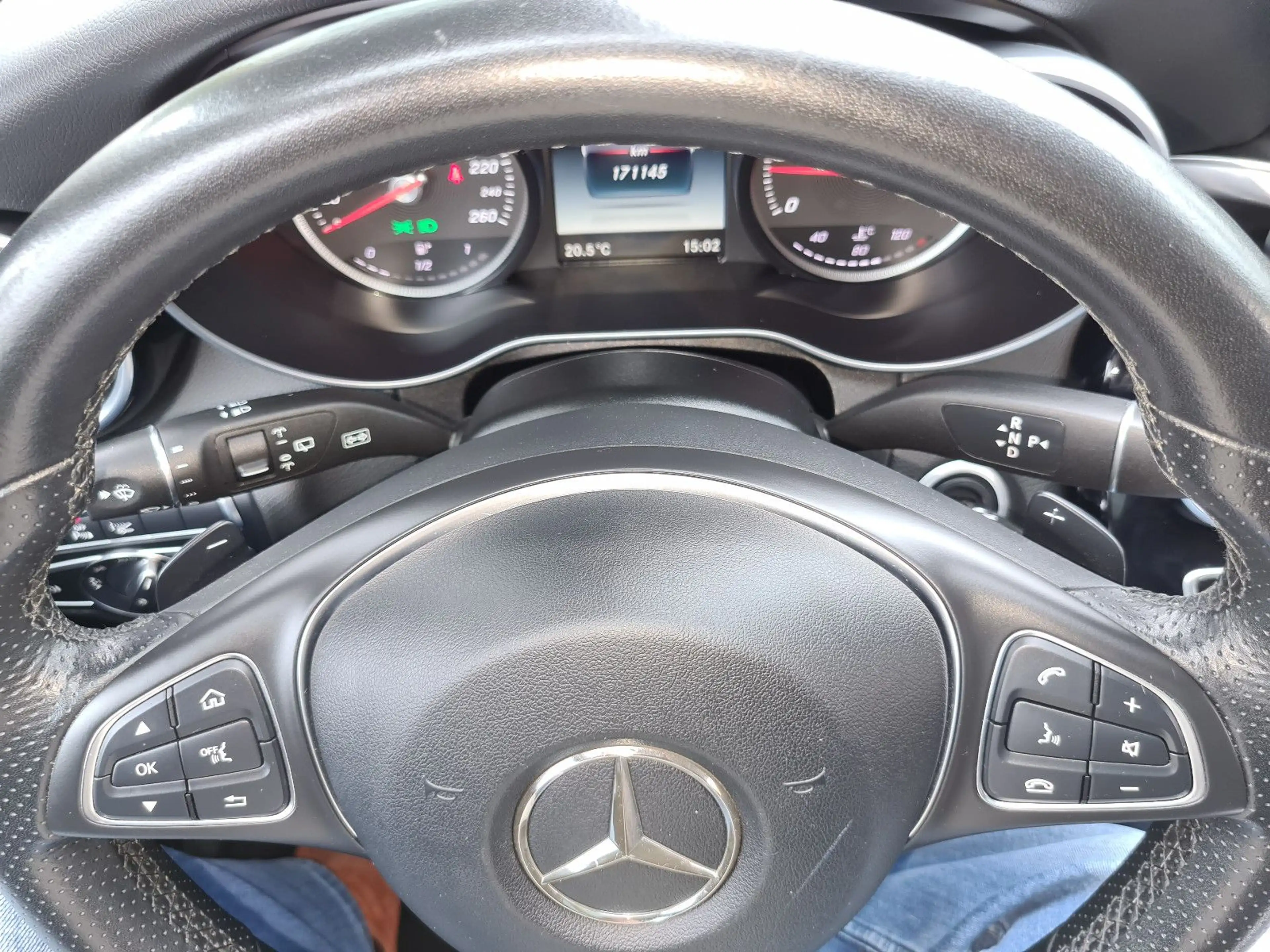 Mercedes-Benz C 250 d 4M AV 9G Autom. Pano Leder LED — photo 4