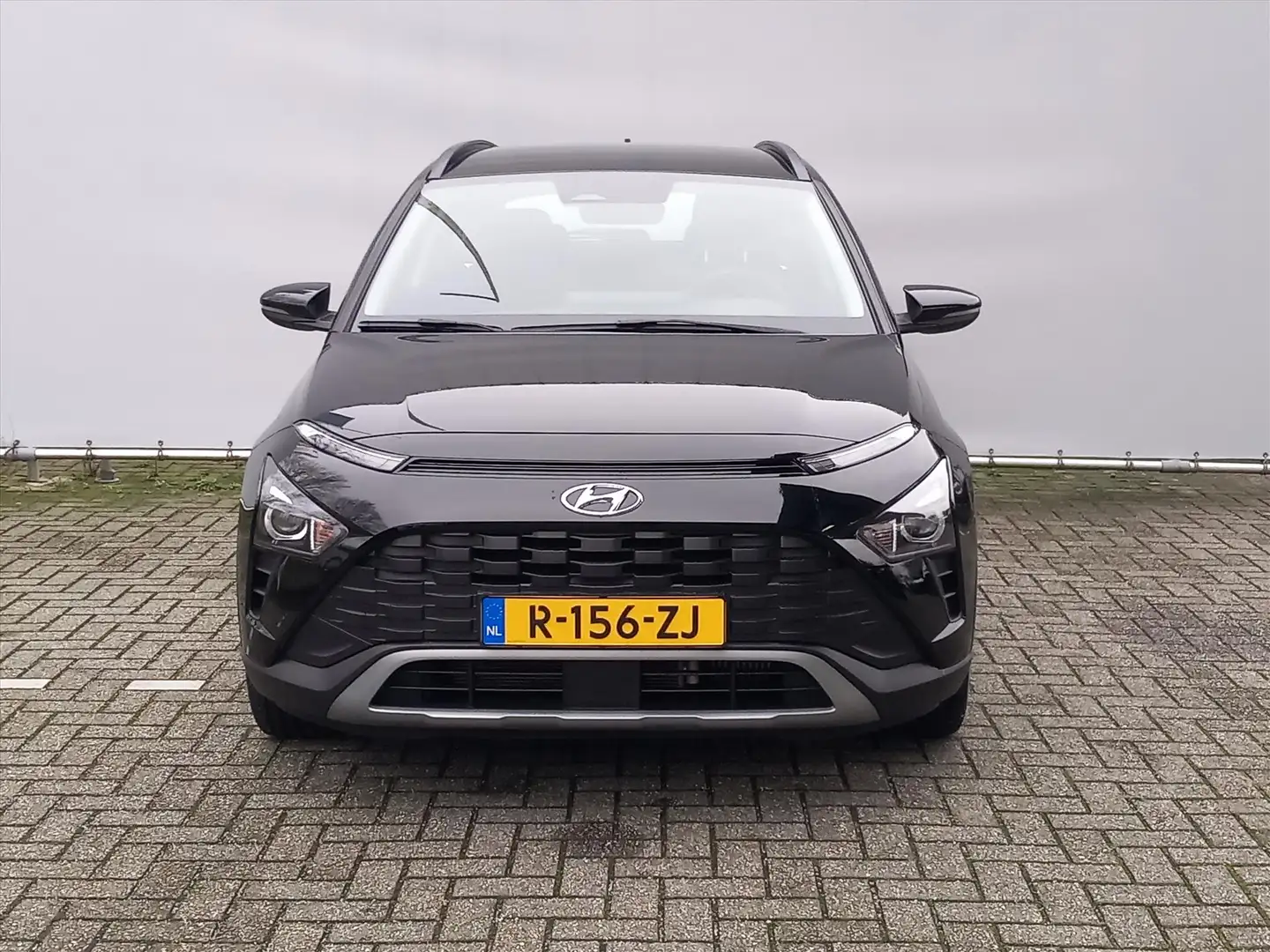 Hyundai BAYON 1.0 T-GDI 48V 100PK Comfort Smart Zwart - 2
