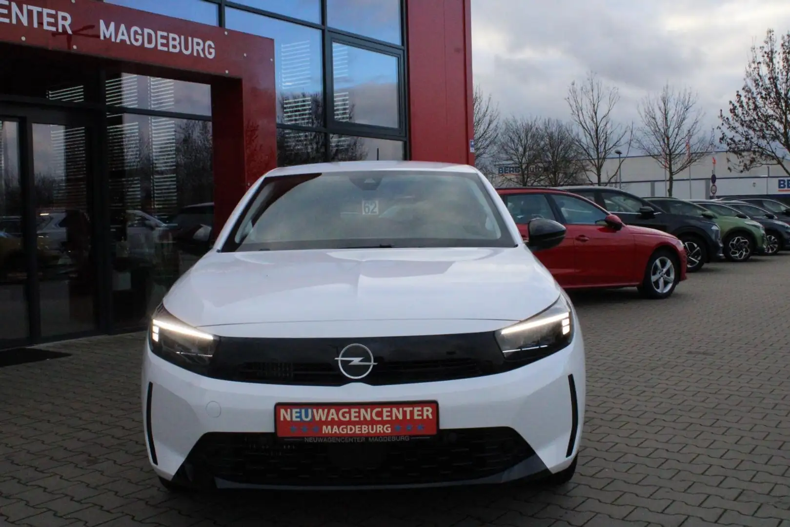 Opel Corsa 1.2 Turbo Edition Plus*TEMPOM.*APP*PDC*SHZ Beyaz - 2