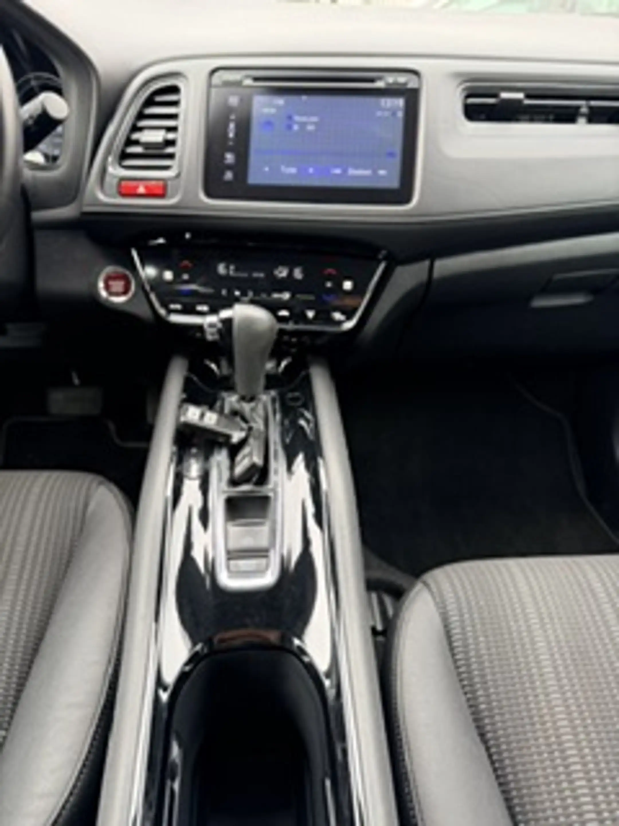 Honda HR-V HR-V 1.5i-VTEC Executive CVT — photo 9