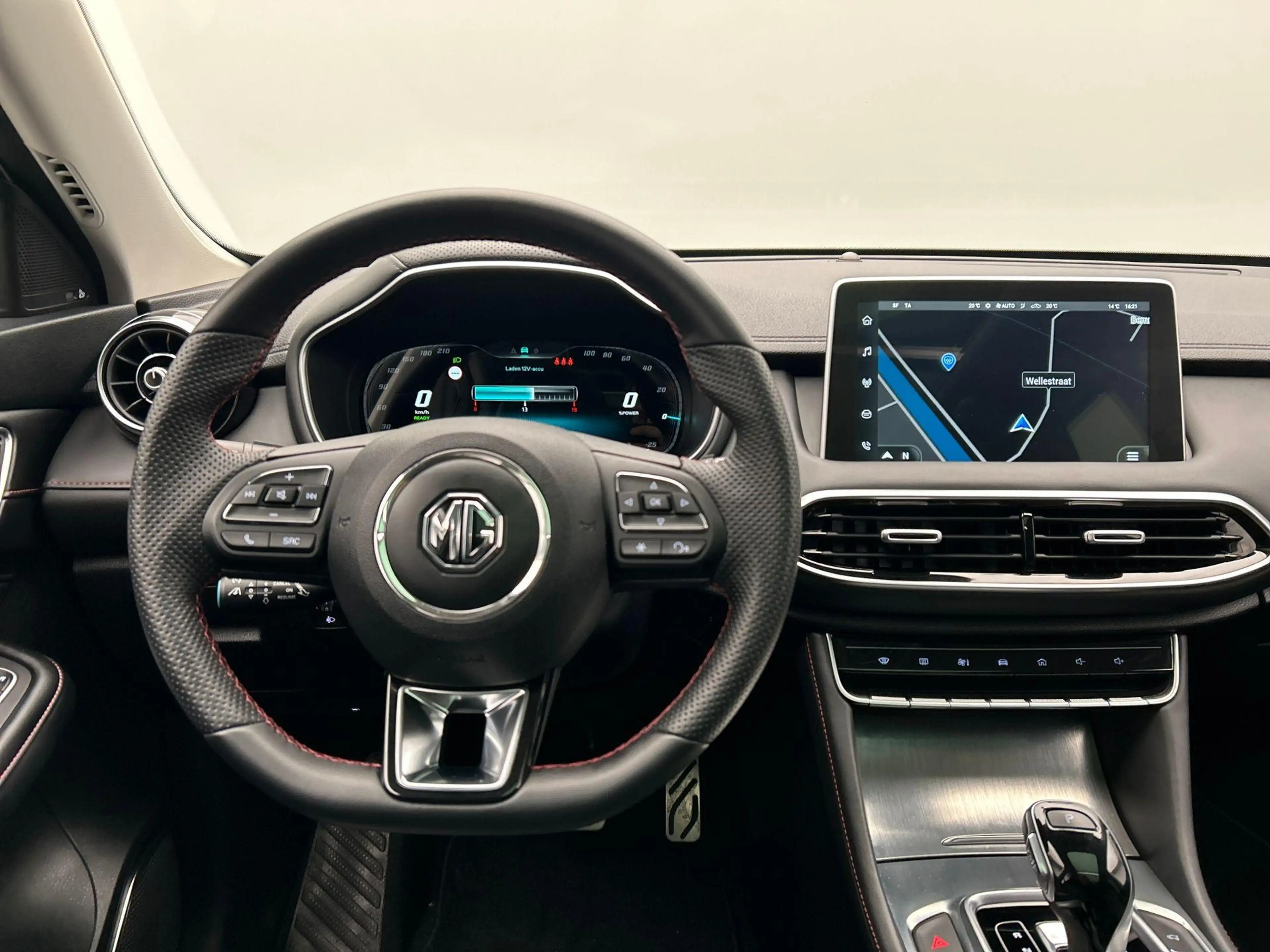 MG EHS 1.5 TGDI Luxury |PHEV | Pano/Dak | Leder | Rondomz — photo 6