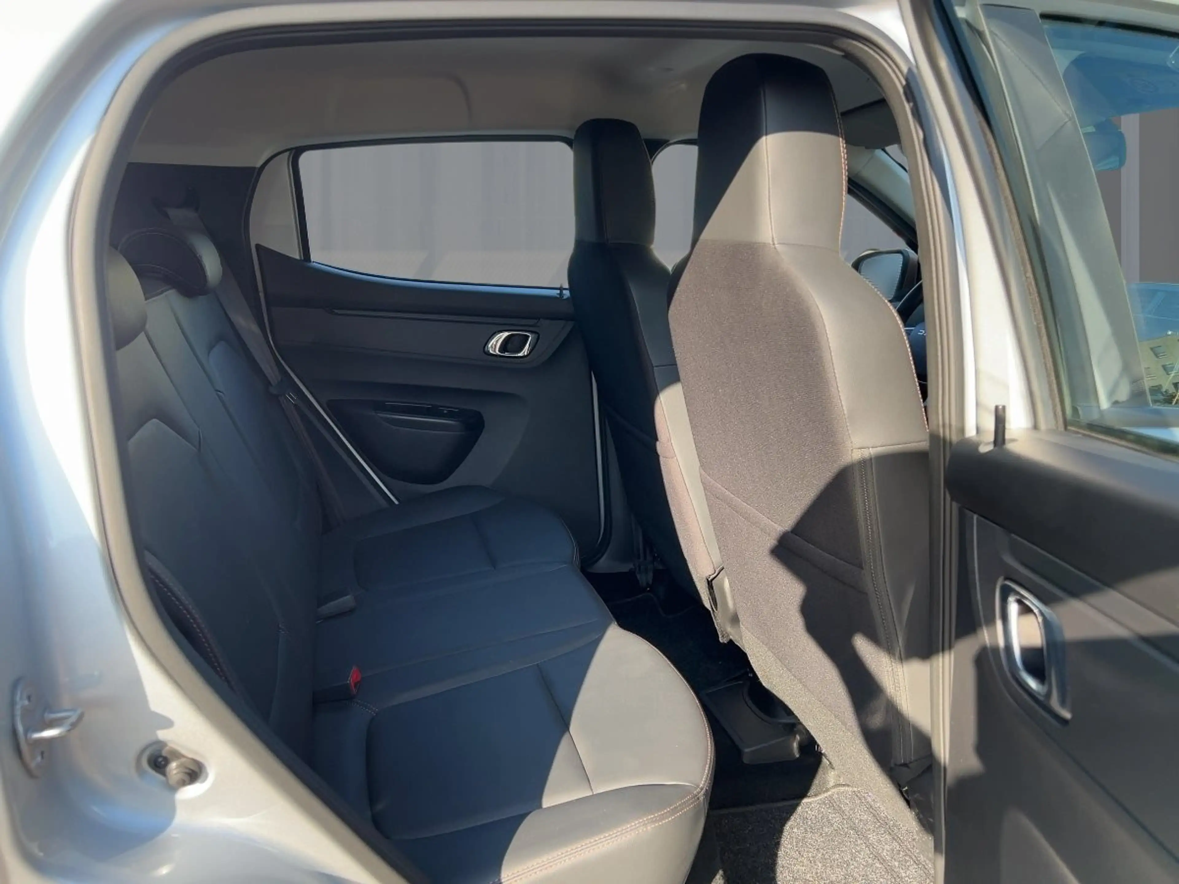 Dacia Spring ELECTRIC 65 EXTREME CCS — photo 9