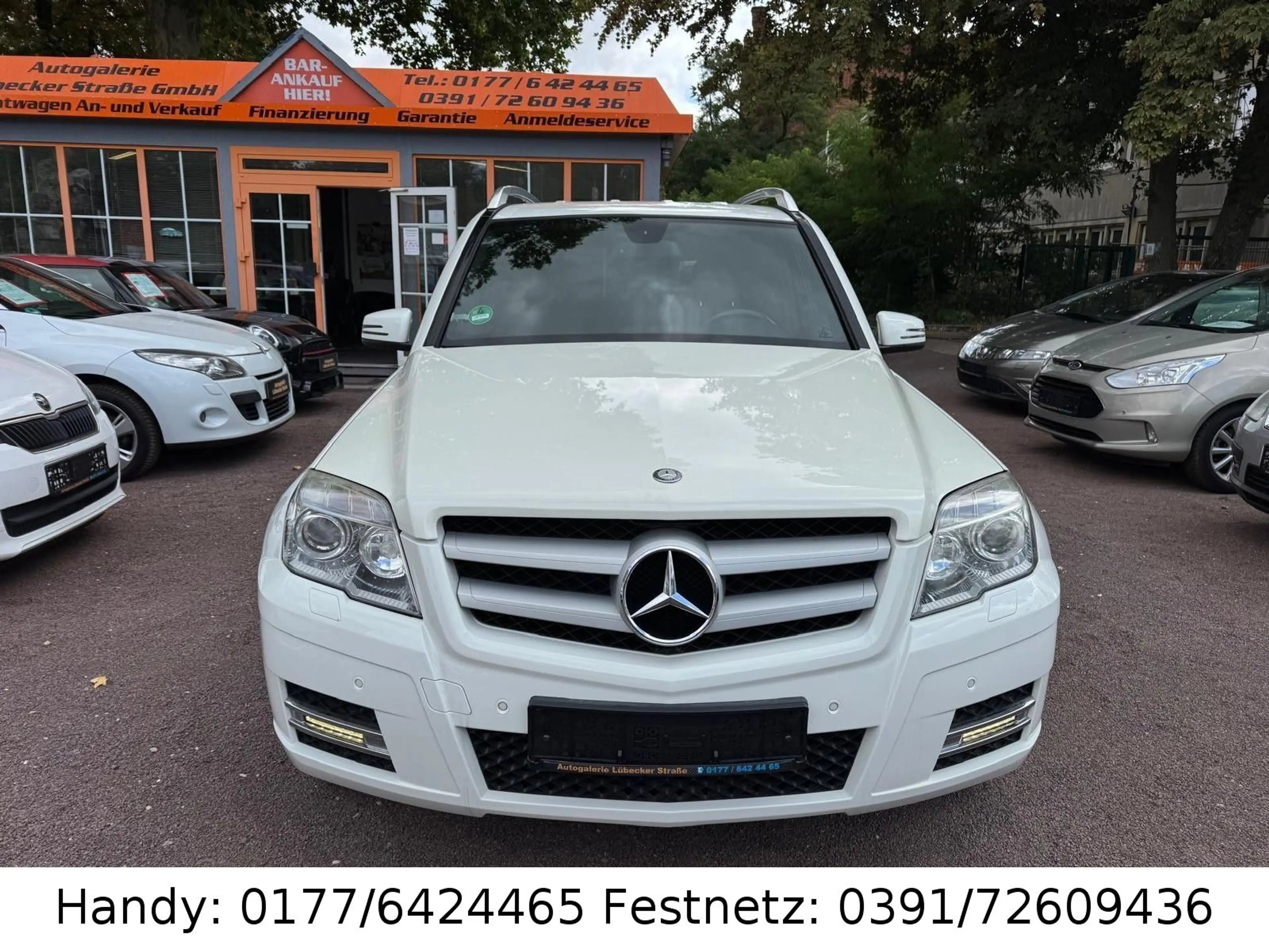 Mercedes-Benz GLK 350 4MATIC/XENON/AUTOMATIK/NAVI/LEDER/PDC/ — photo 4