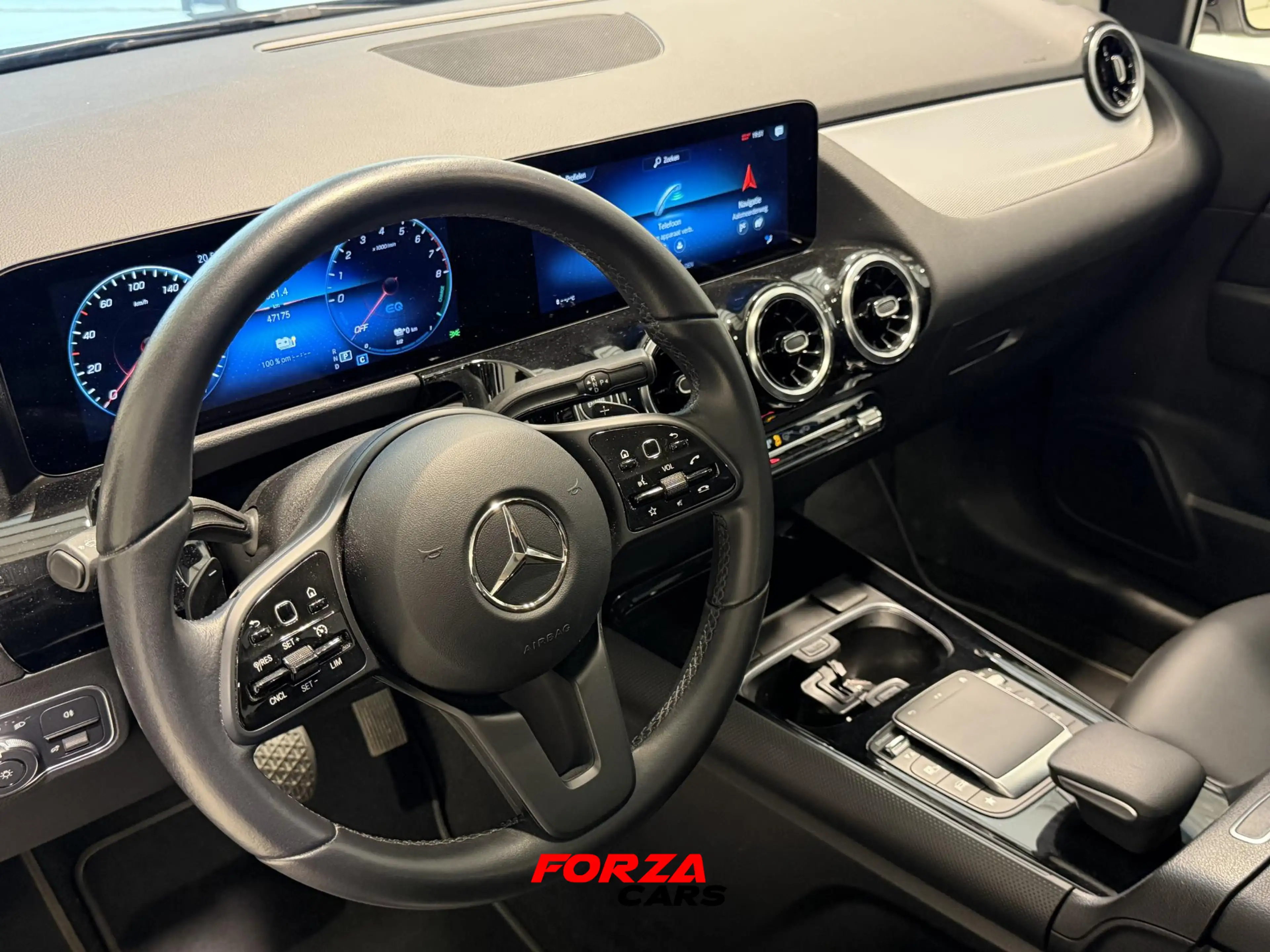Mercedes-Benz B 250 e Luxury Line | Camera | Trekhaak — photo 2