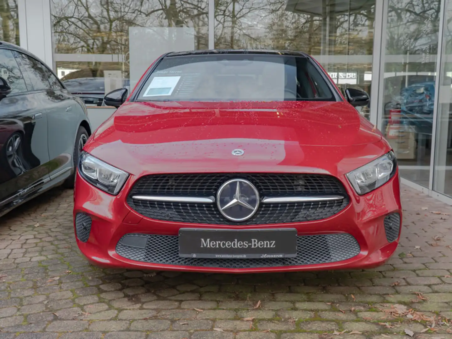 Mercedes-Benz A 200 d Progressive/LED/Cam/Pano/Night/Leder/19" Rot - 2