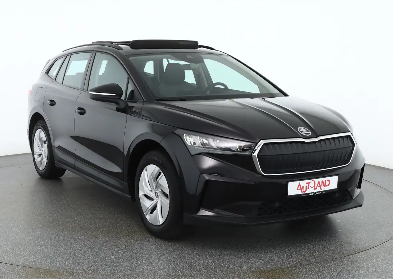 Skoda Enyaq 50 Loft Panorama Sitzheizung Kamera AHK, миниатюра 7
