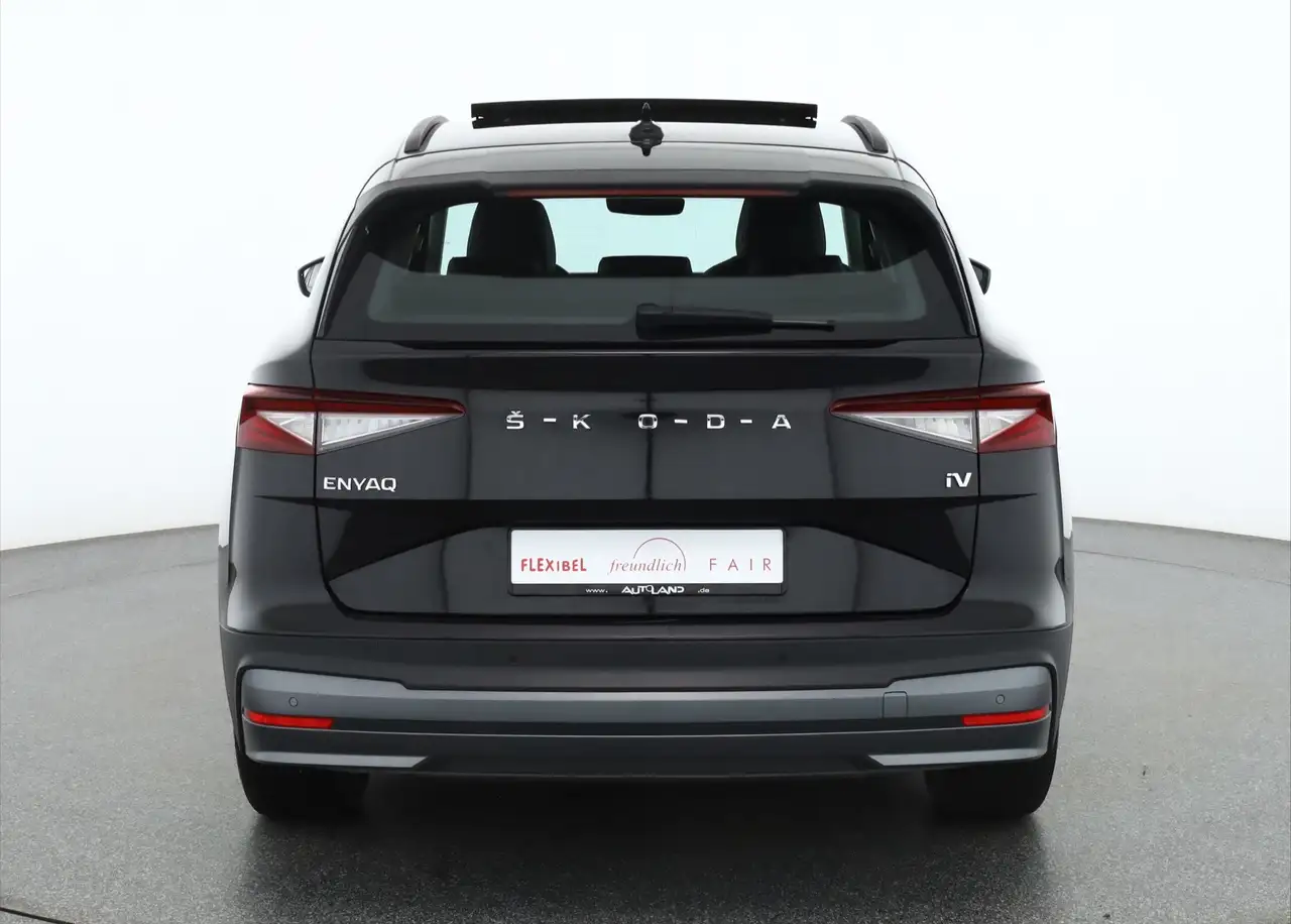 Skoda Enyaq 50 Loft Panorama Sitzheizung Kamera AHK, миниатюра 4