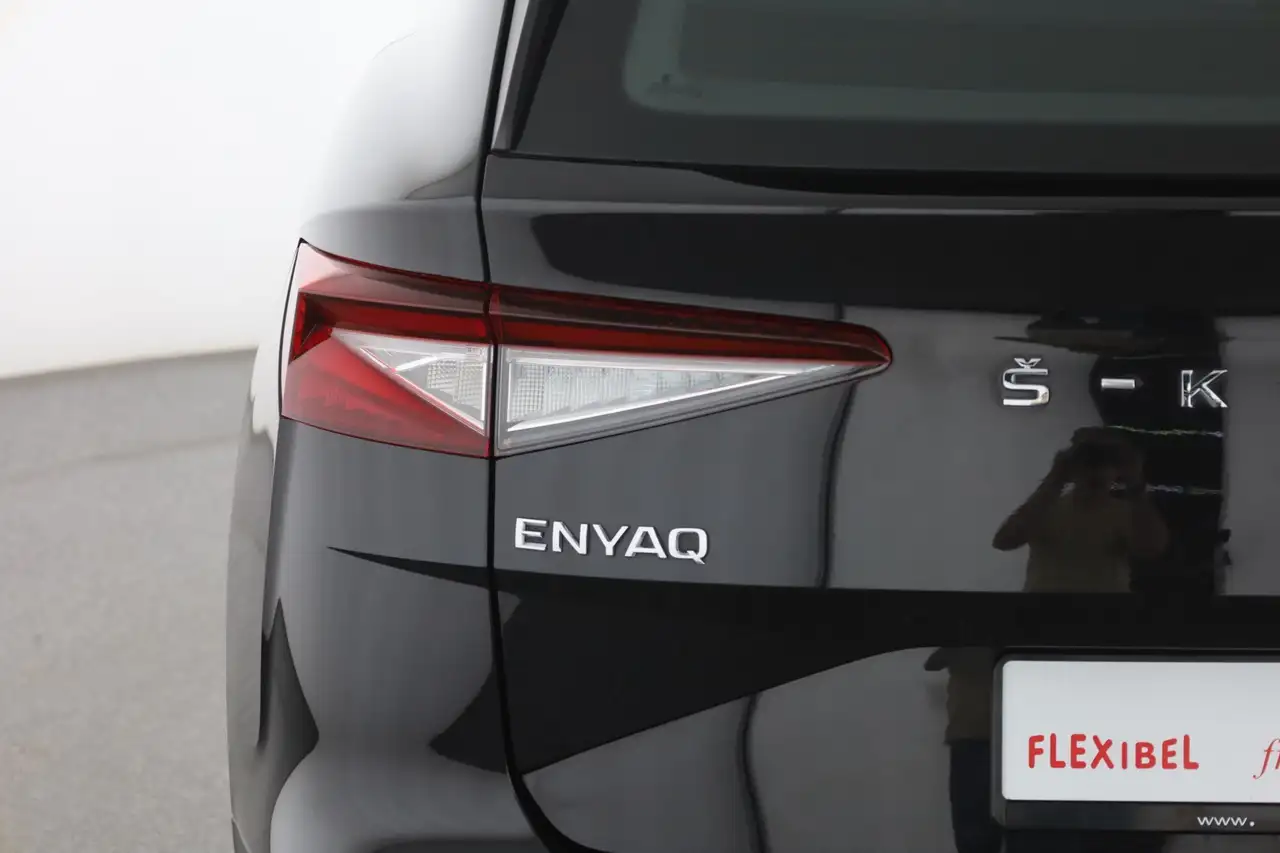 Skoda Enyaq 50 Loft Panorama Sitzheizung Kamera AHK, миниатюра 30