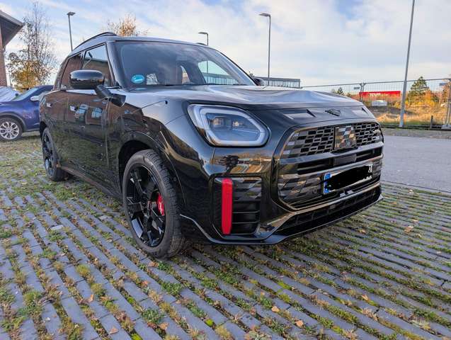 Imagine MINI Cooper Countryman COUNTRYMAN JCW ALL4