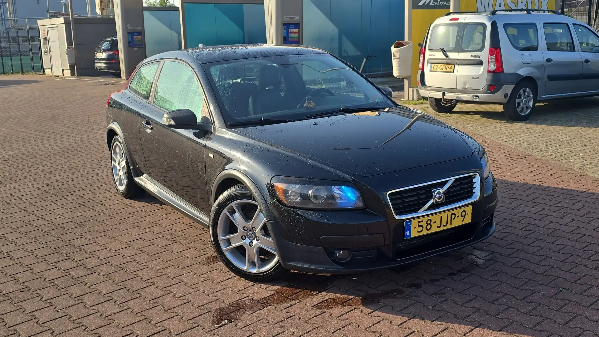 Volvo C30 1.6D DRIVe Sport Zwart - 1
