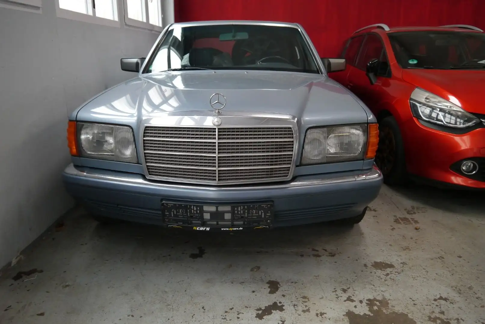 Mercedes-Benz 260 SE 260 S-Klasse-Oldtimer H - 2 J. TUV, Automatik Blau - 1