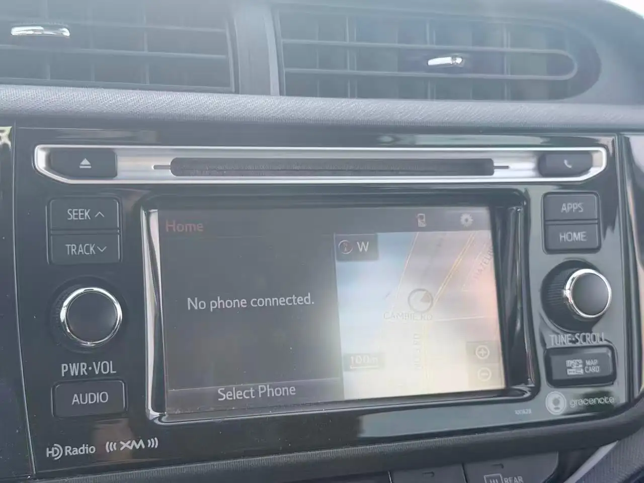 Toyota Prius c снимка Toyota Prius c