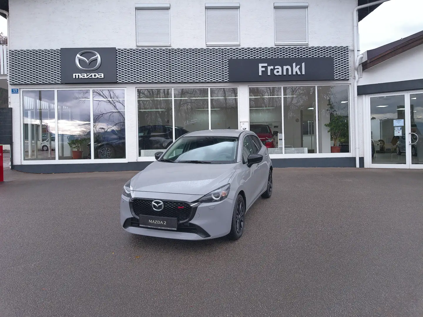 Mazda 2 Skyactiv G75 Homura Vorführwagen Grau - 1